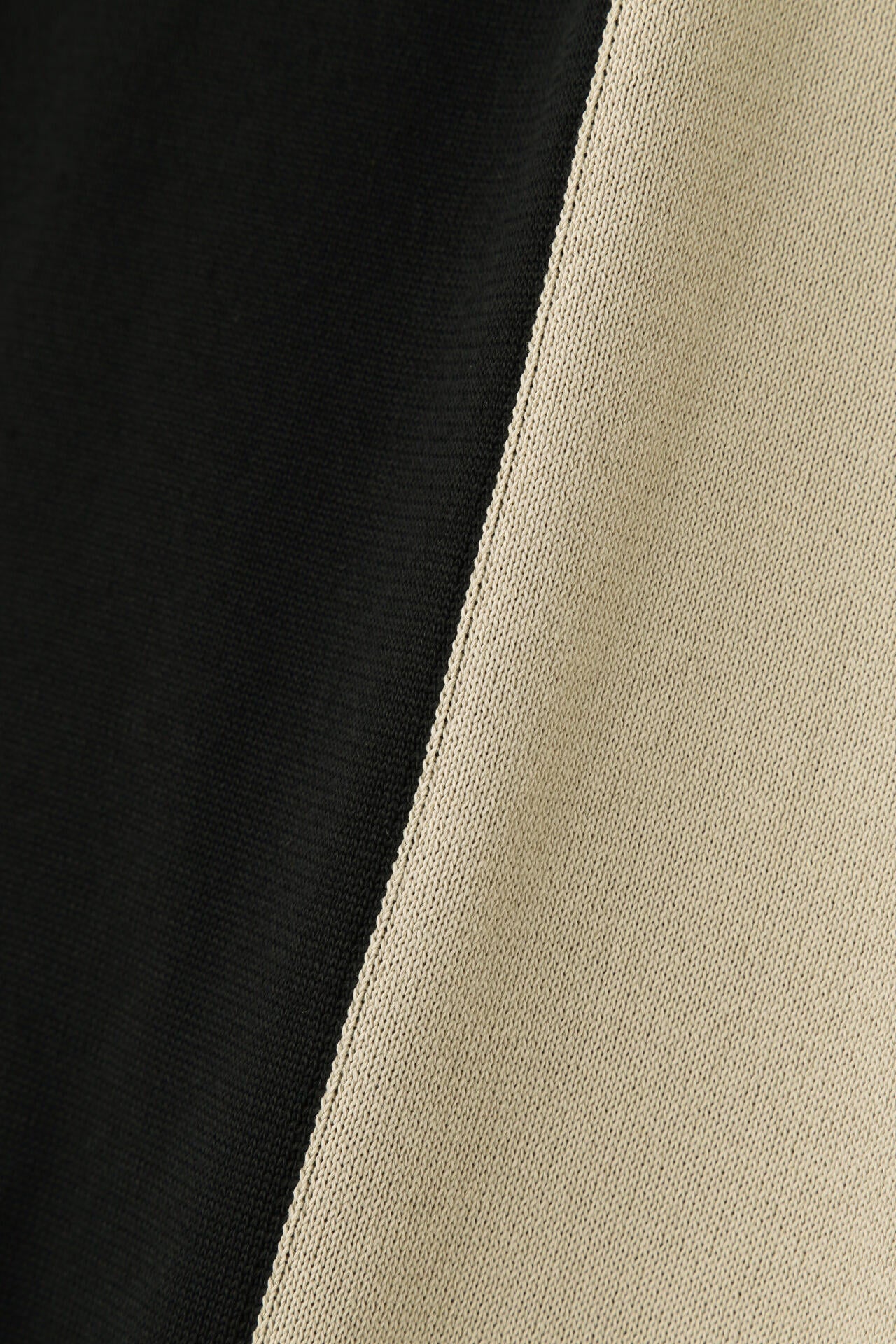 【直営店舗限定】半袖 モックネック ニット プルオーバー (MENS)