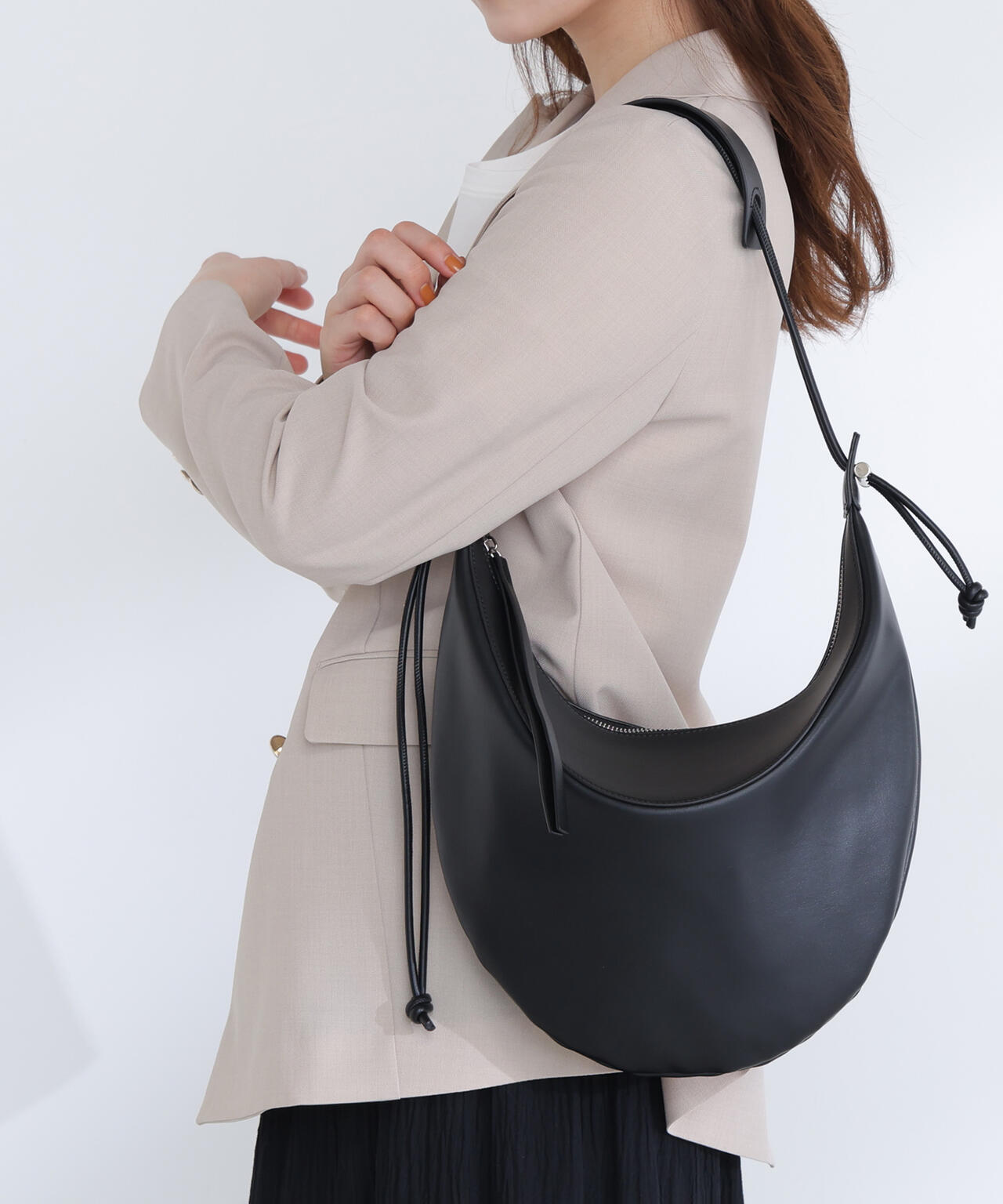 <Oggi掲載>ハーフムーンコードハンドルショルダーバッグ