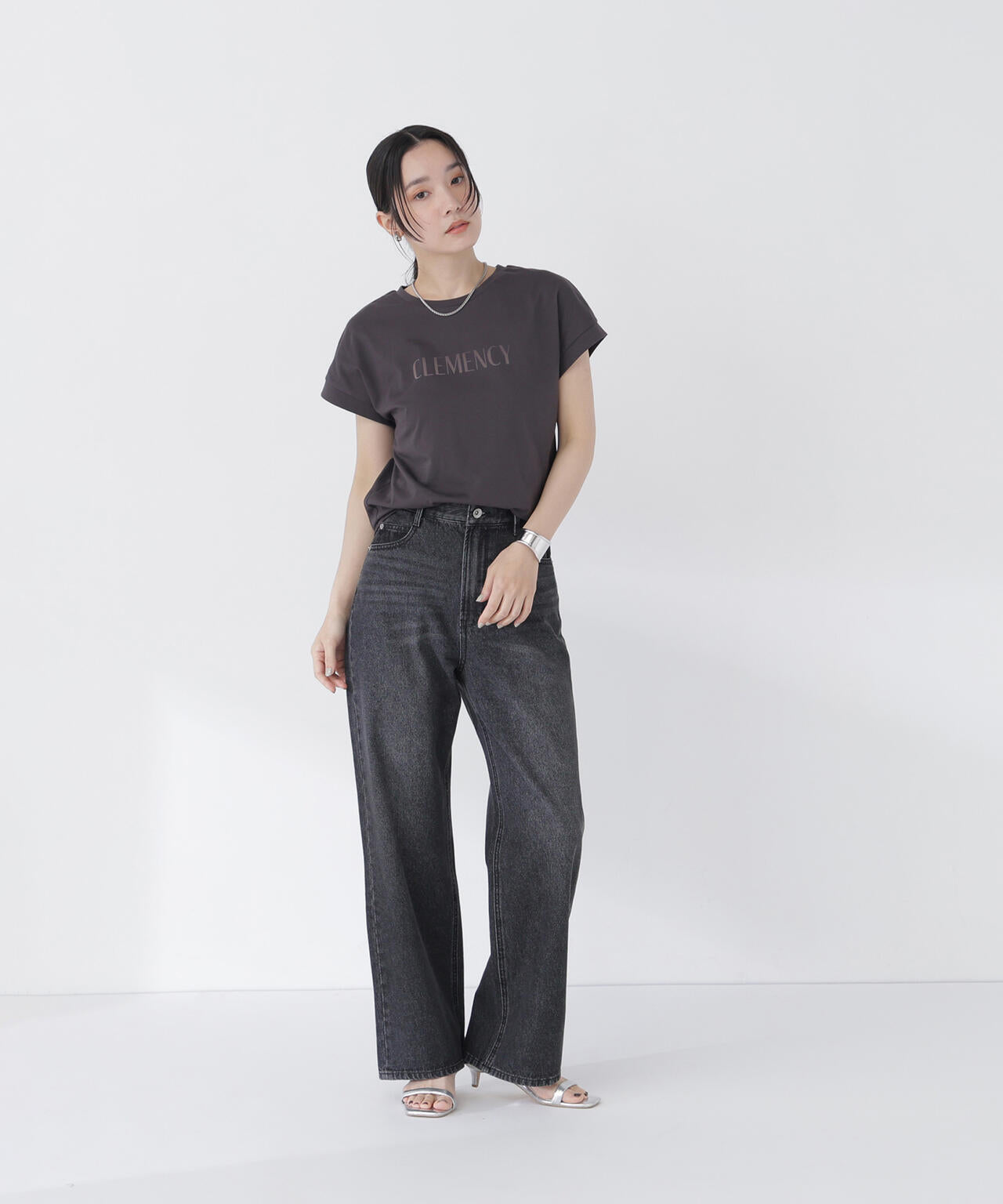 165cm 着用サイズ:FR