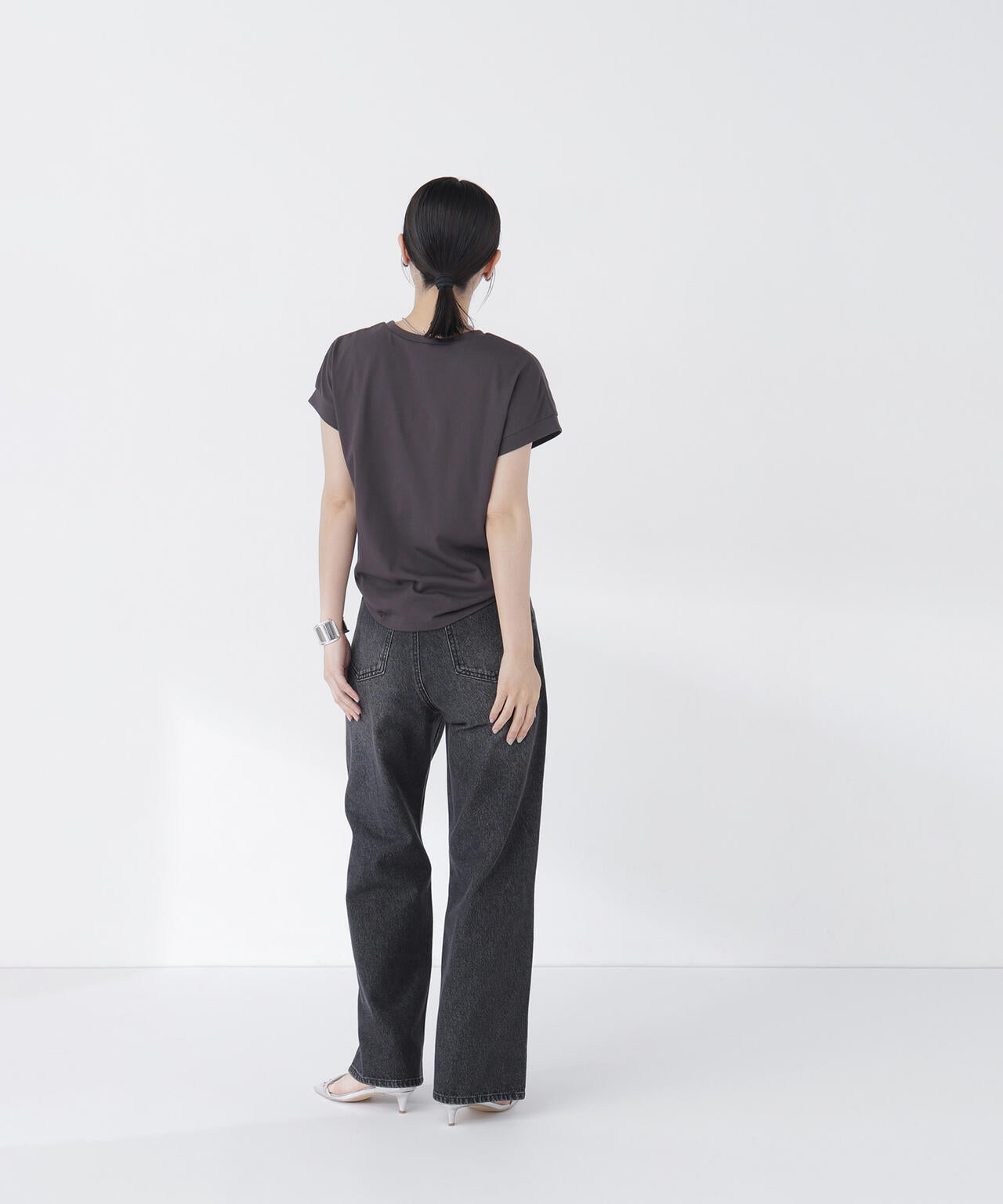 165cm 着用サイズ:FR