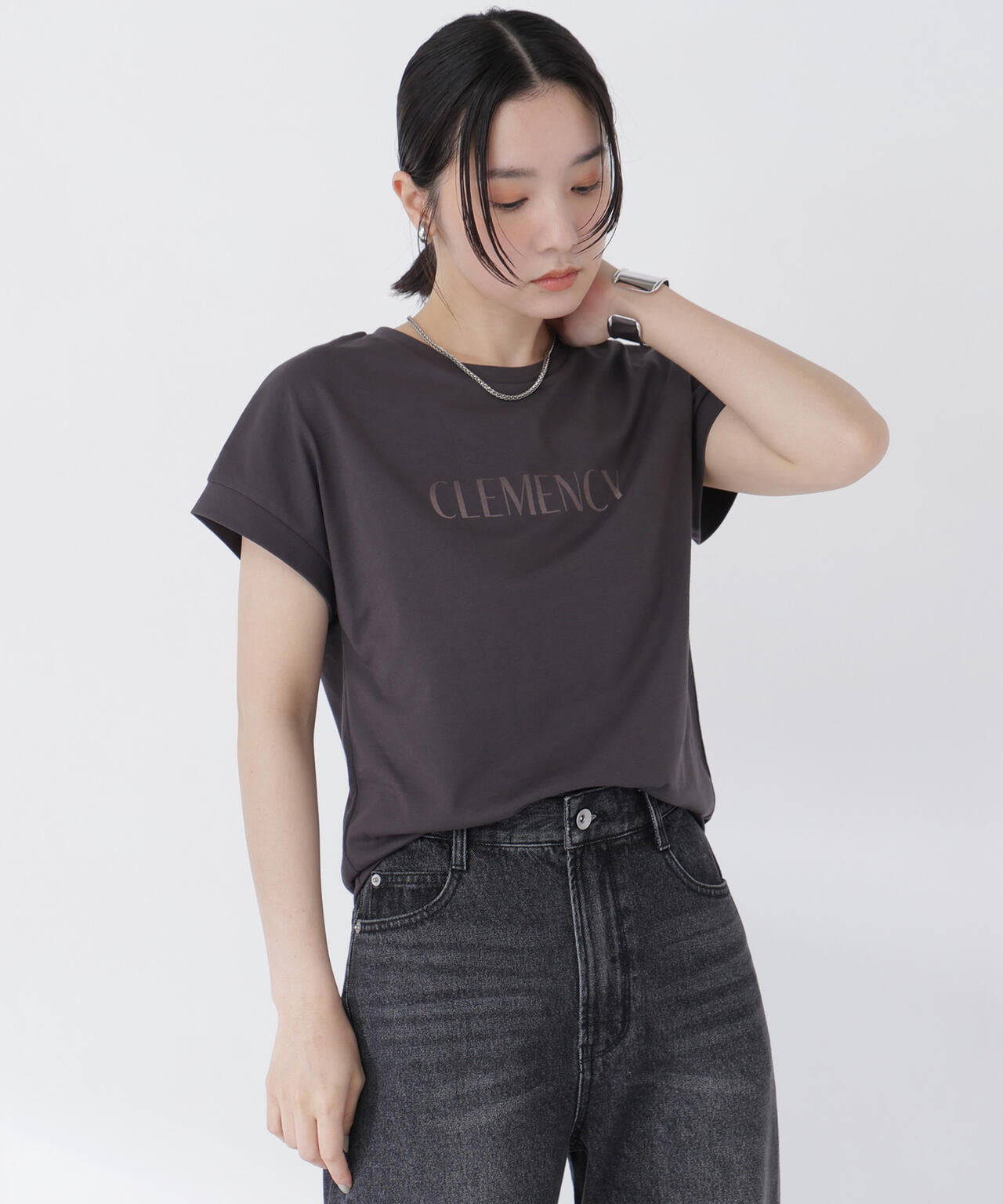 165cm 着用サイズ:FR