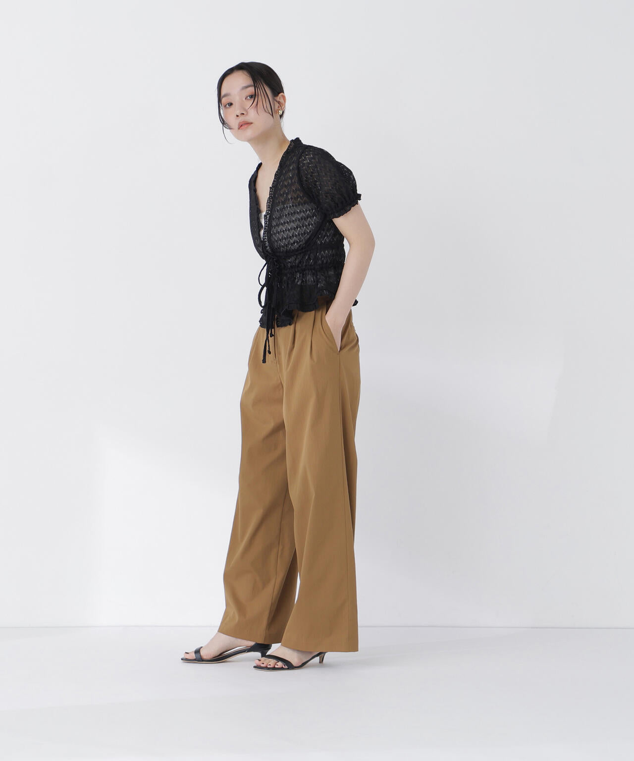 163cm 着用サイズ:FR