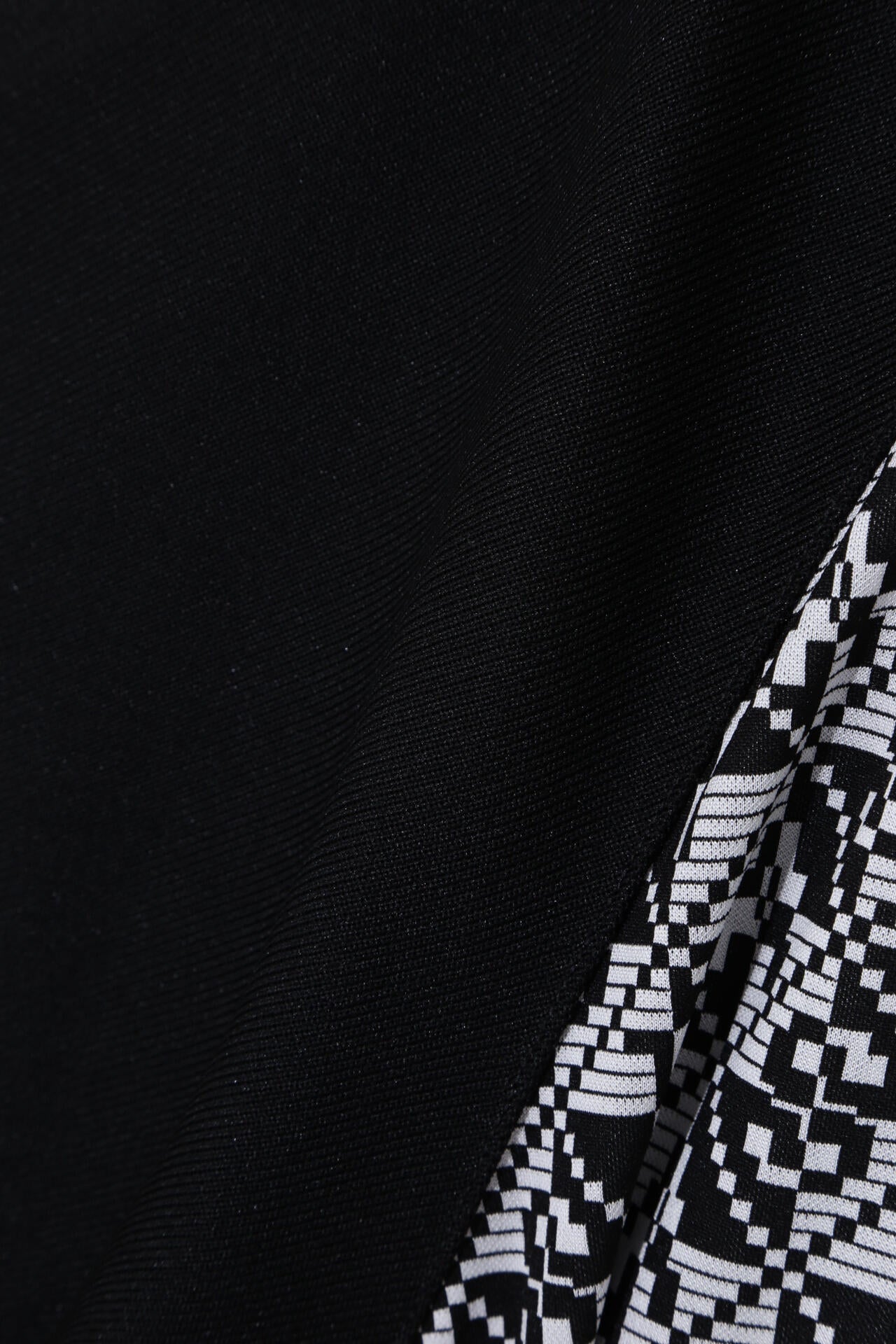 STAチェッカー柄ジャガード半袖ポロシャツ (MENS)