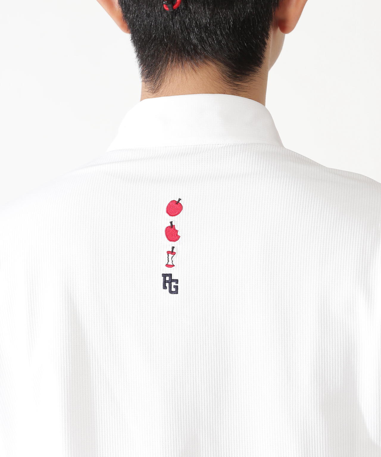 H:182cm/C:93/W:77/H:91 着用サイズ:5