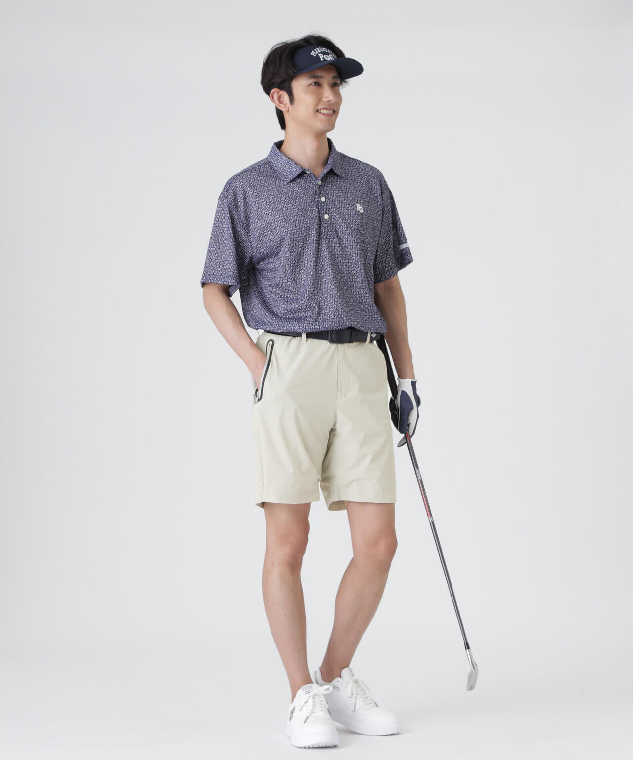 H:182cm/C:93/W:77/H:91 着用サイズ:5