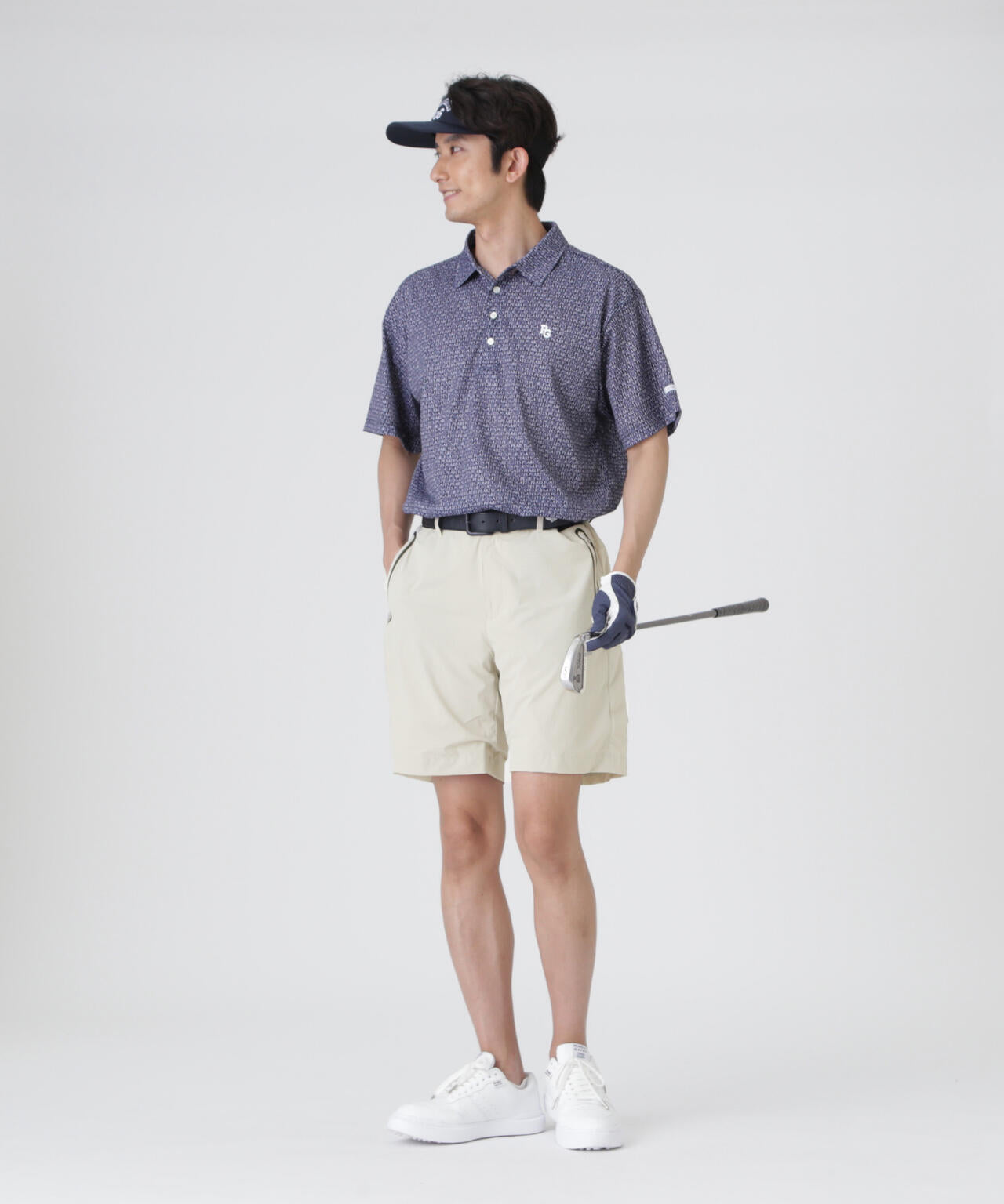 H:182cm/C:93/W:77/H:91 着用サイズ:5