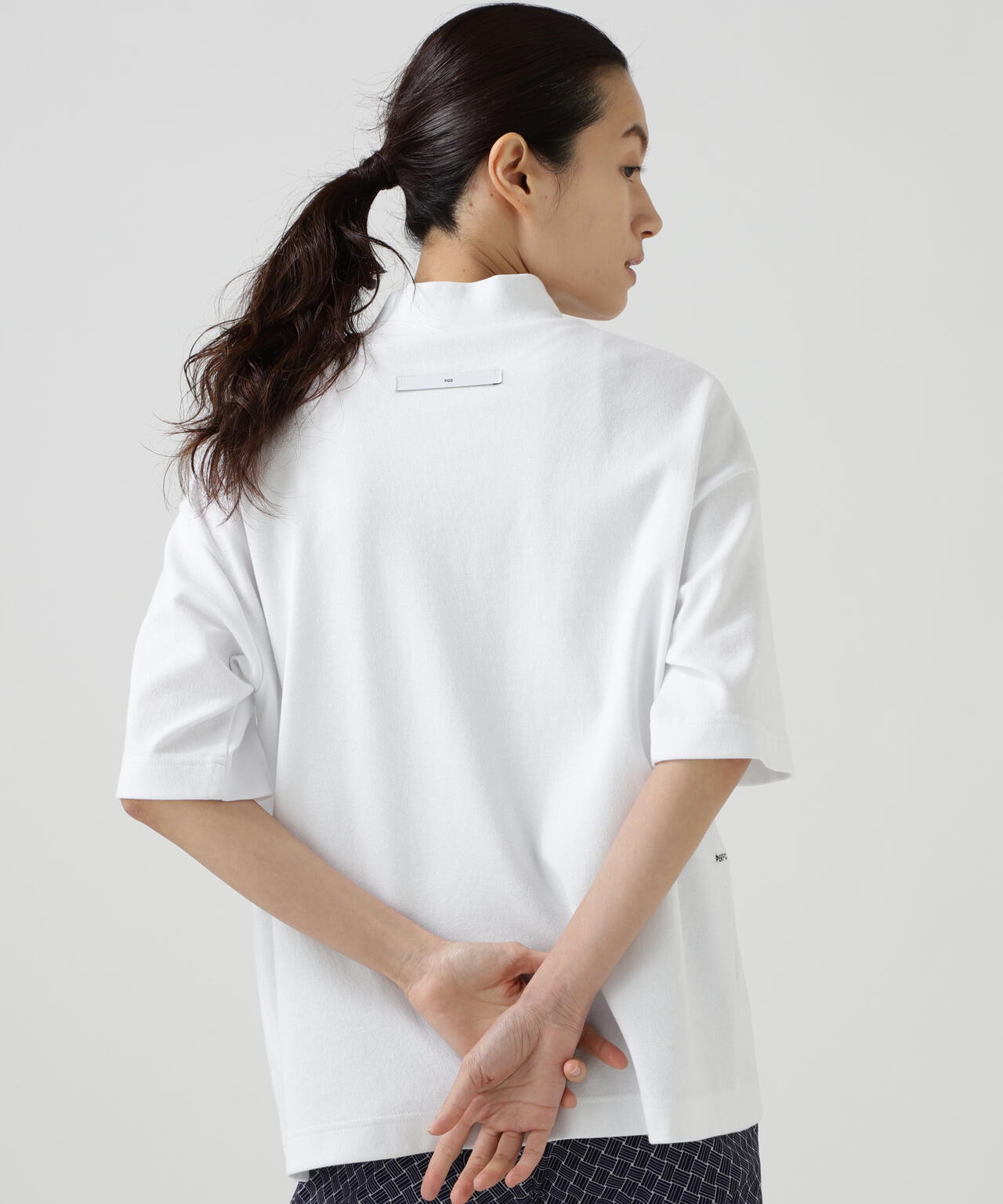165cm/B:77cm/W:57cm/H:79cm 着用サイズ:1