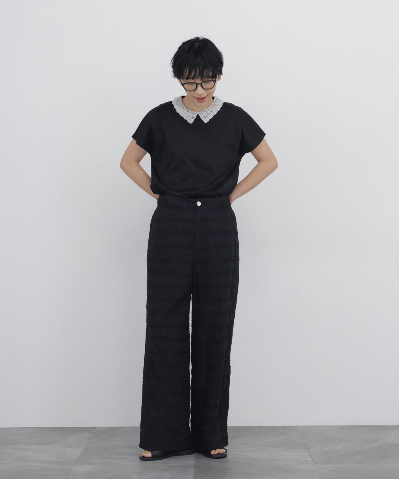 165cm/B:77cm/W:57cm/H:79cm 着用サイズ:M