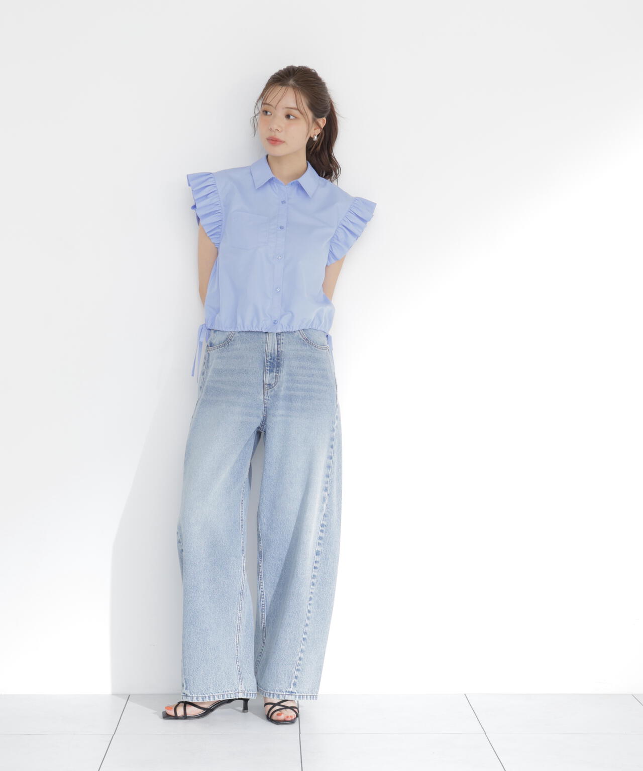 165cm 着用サイズ:FR