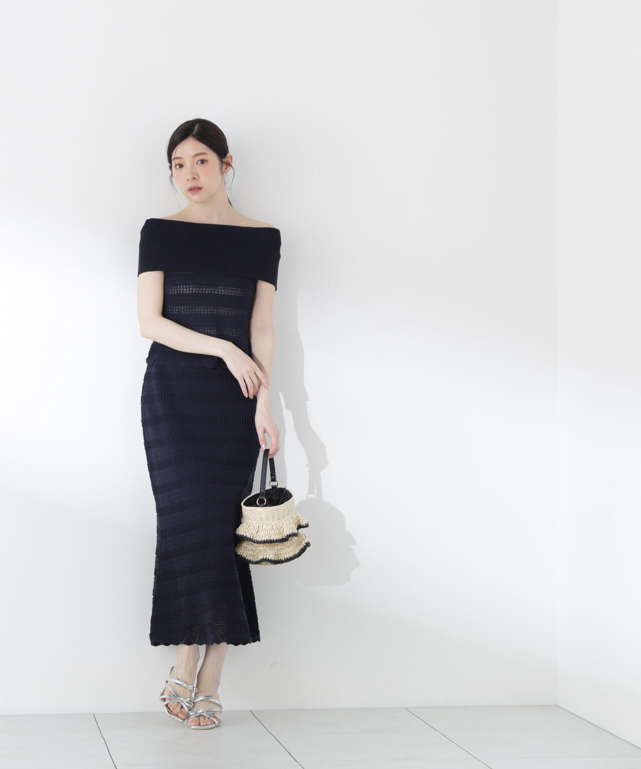 <中川紅葉さん着用>透かし編みオフショルセットアップ