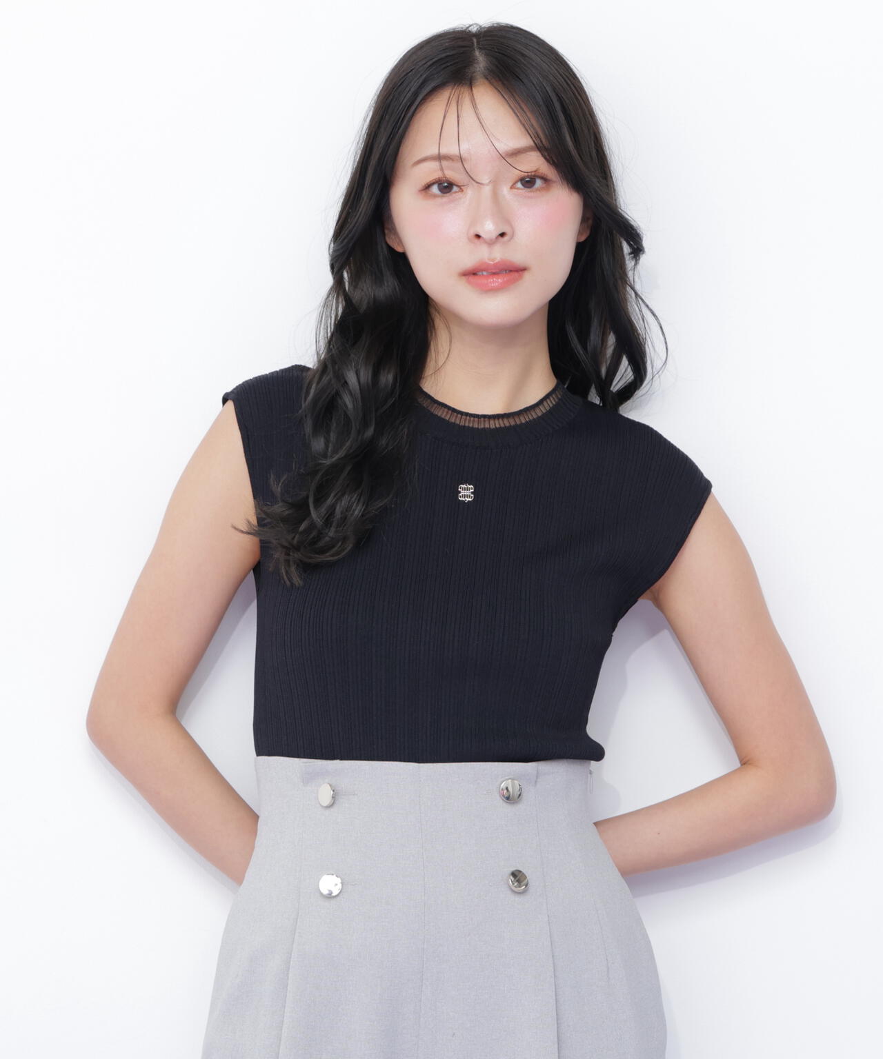170cm 着用サイズ:FR
