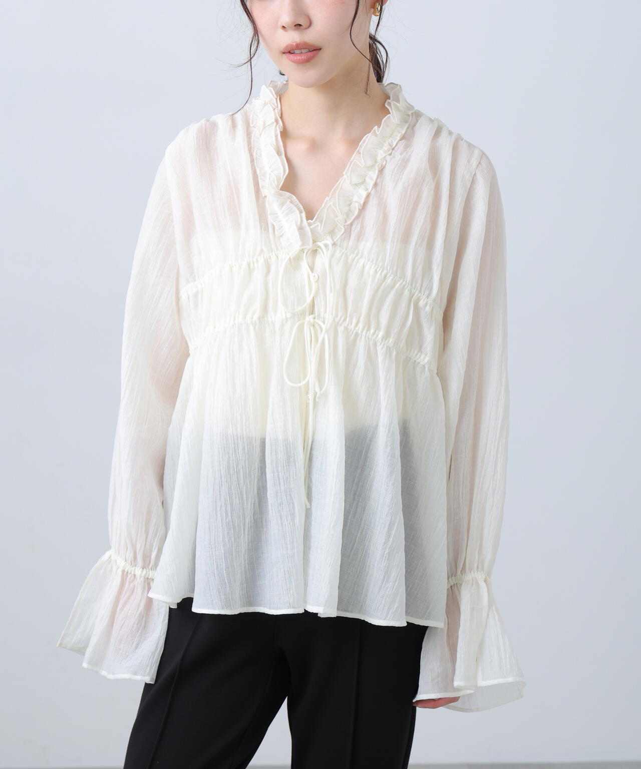 164cm 着用サイズ:FR