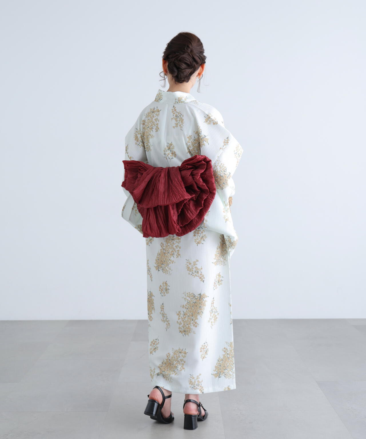 164cm 着用サイズ:FR