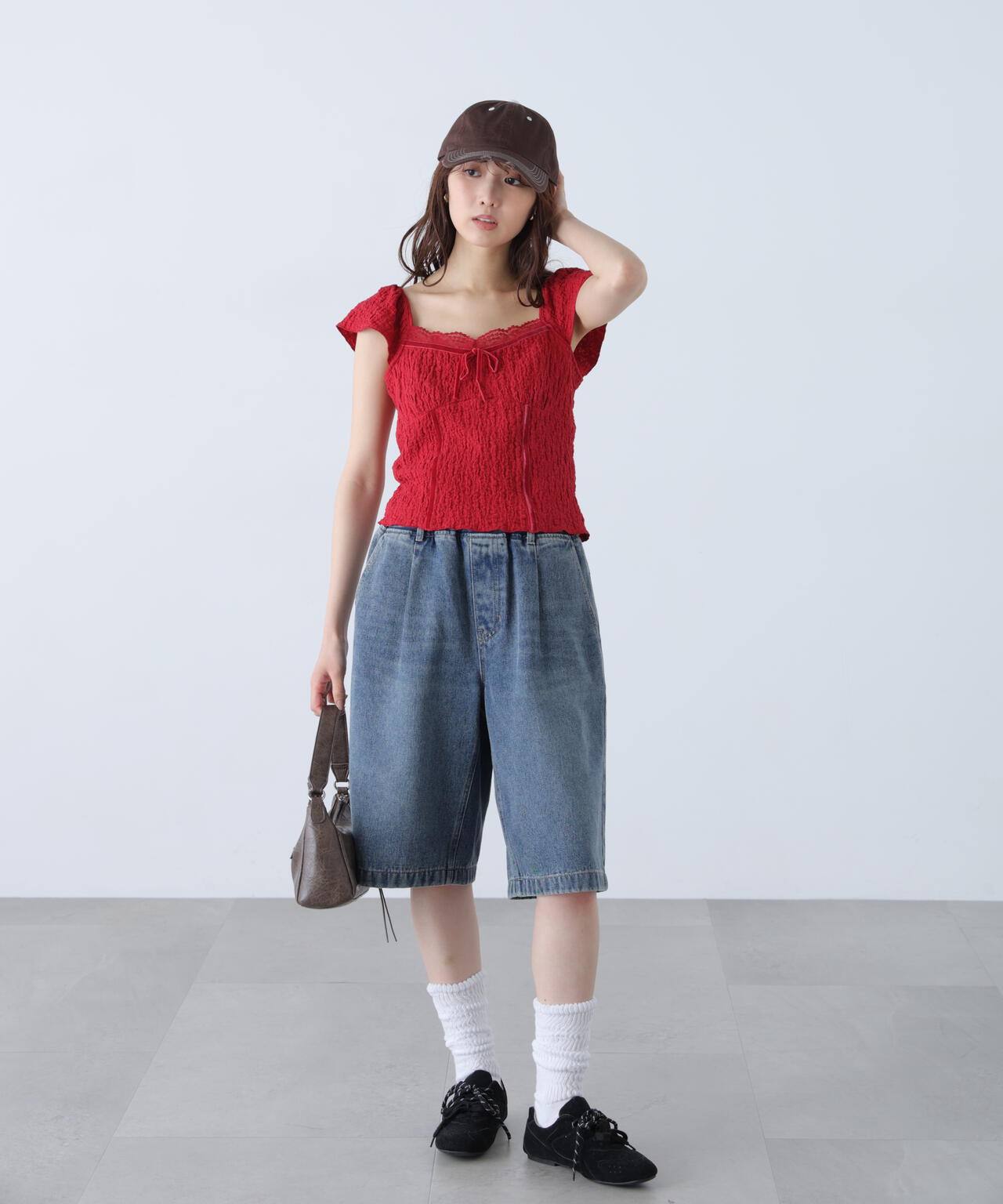 162cm 着用サイズ:FR