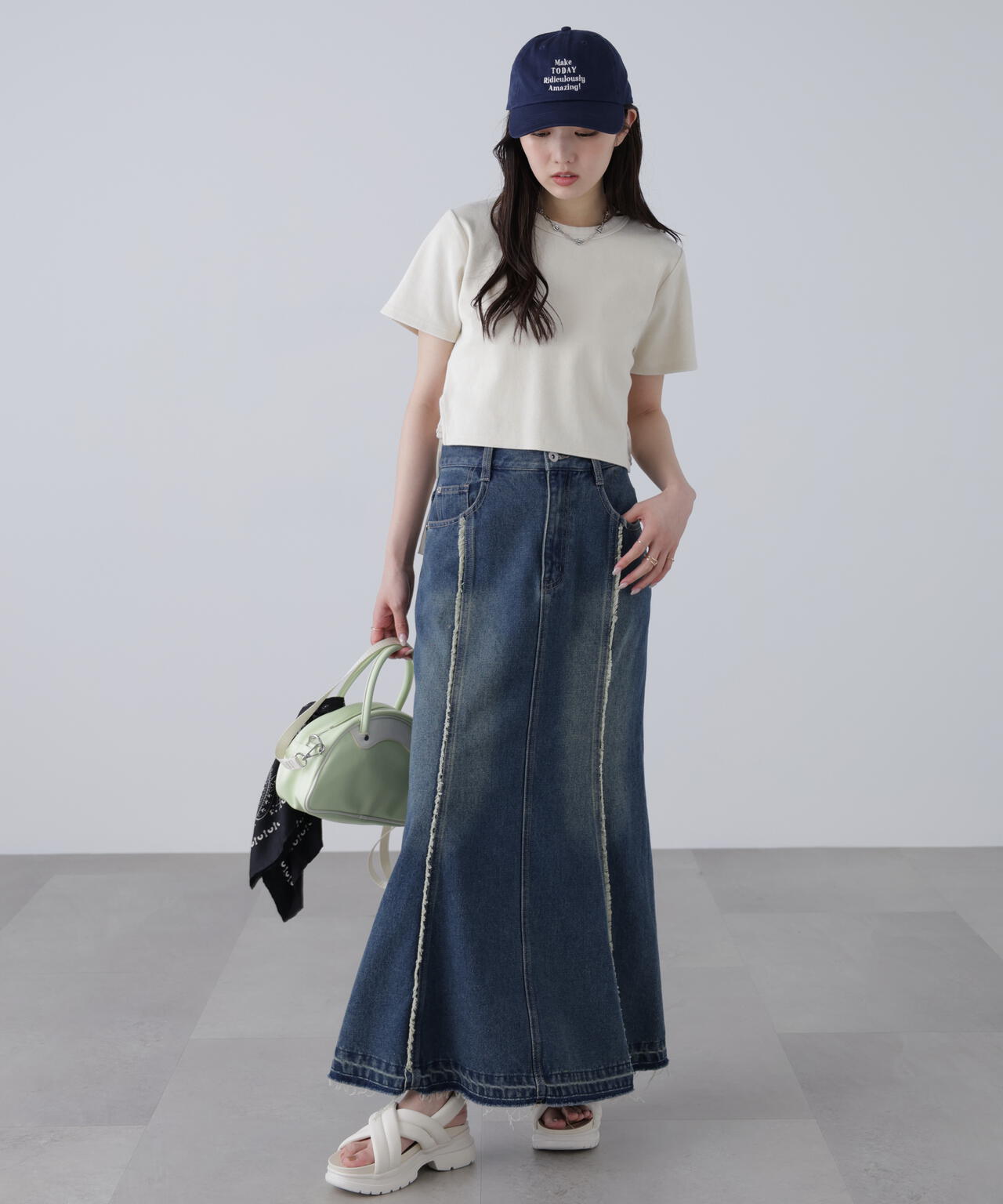 162cm 着用サイズ:FR