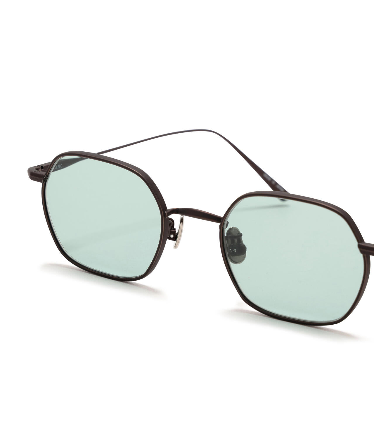 BLANC / B0048