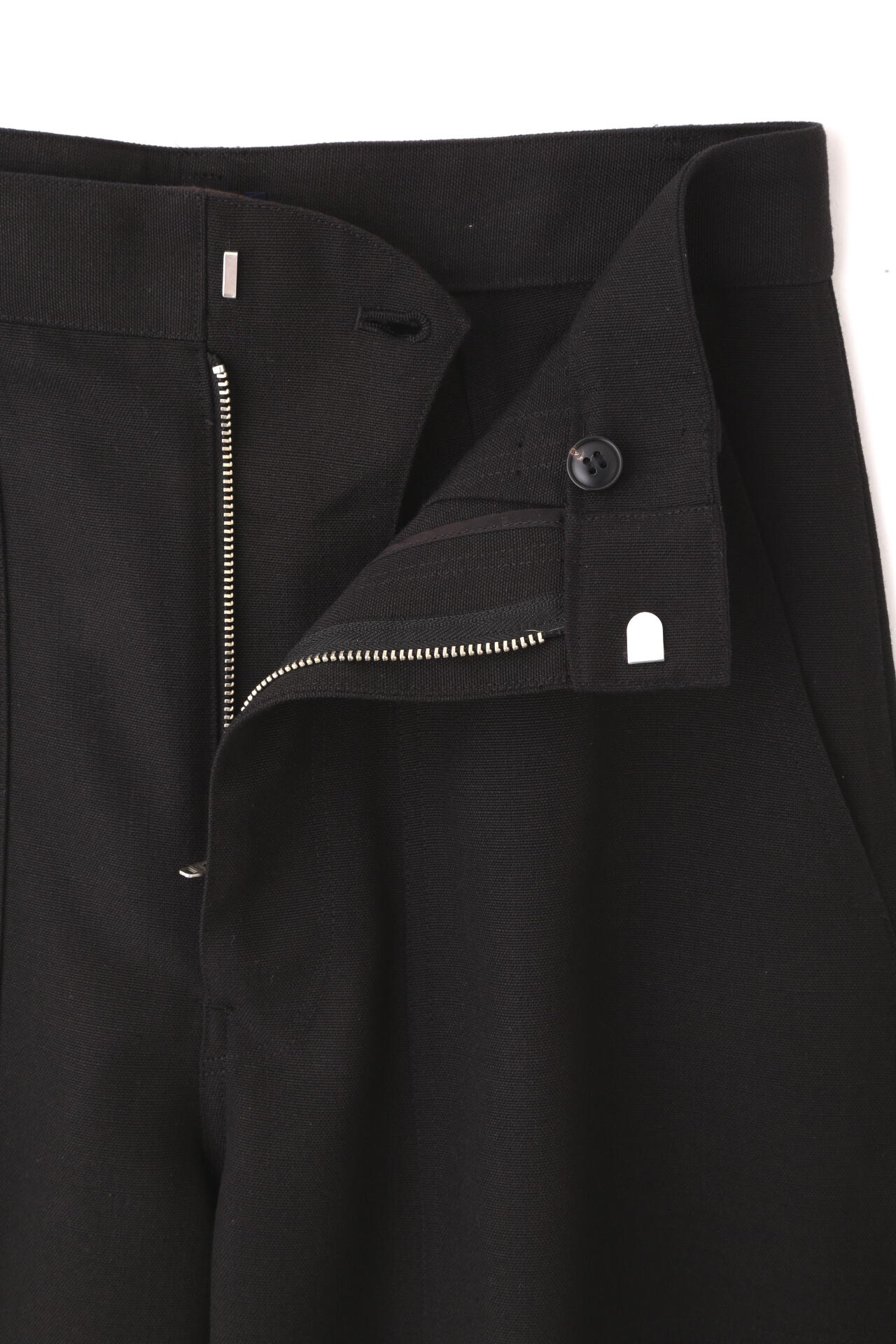 YLEVE / RECYCLE POLYESTER TROUSERS