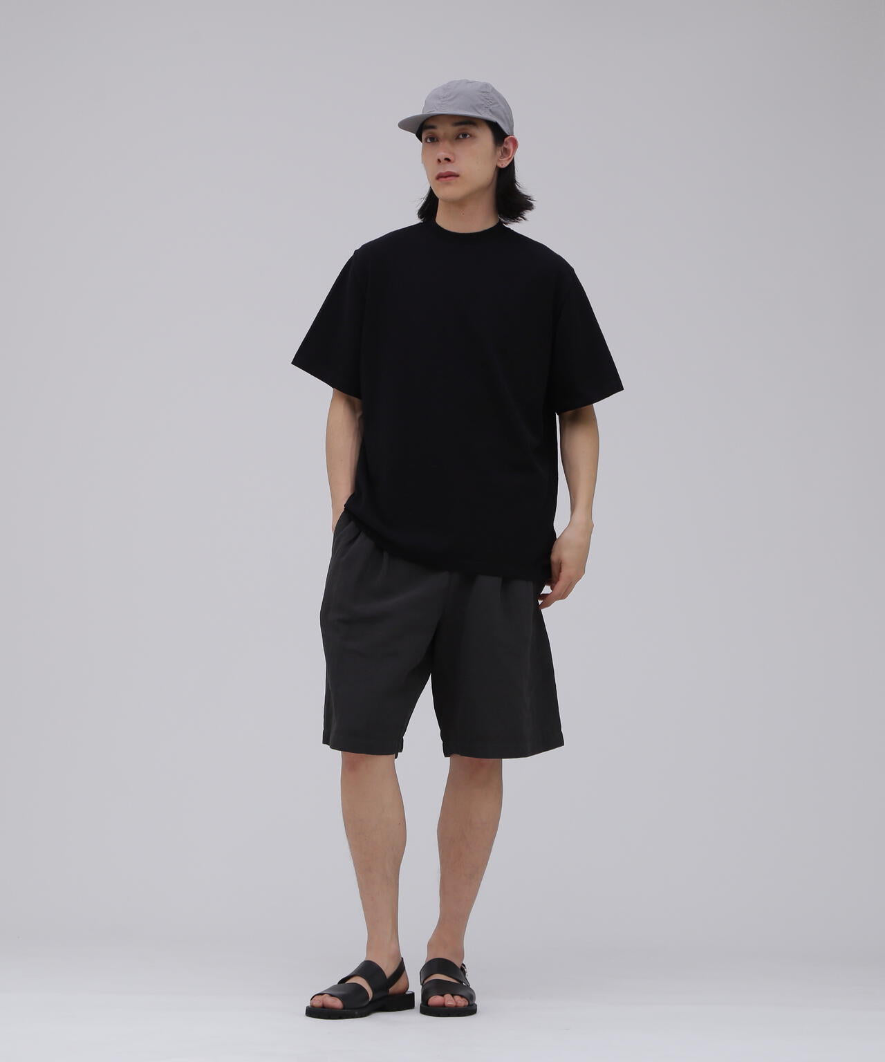 ATON / COTTON LINEN VOILE TWO TUCKED EASY SHORTS
