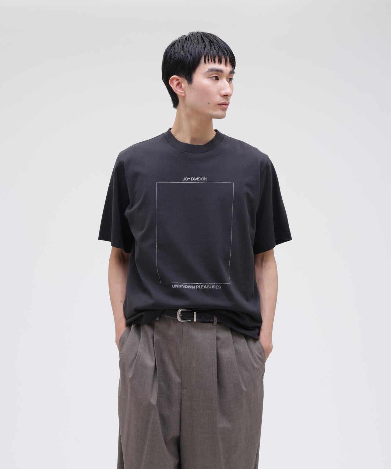 blurhmsROOTSTOCK / JD UNKNOWN PLEASURES Square STANDARD