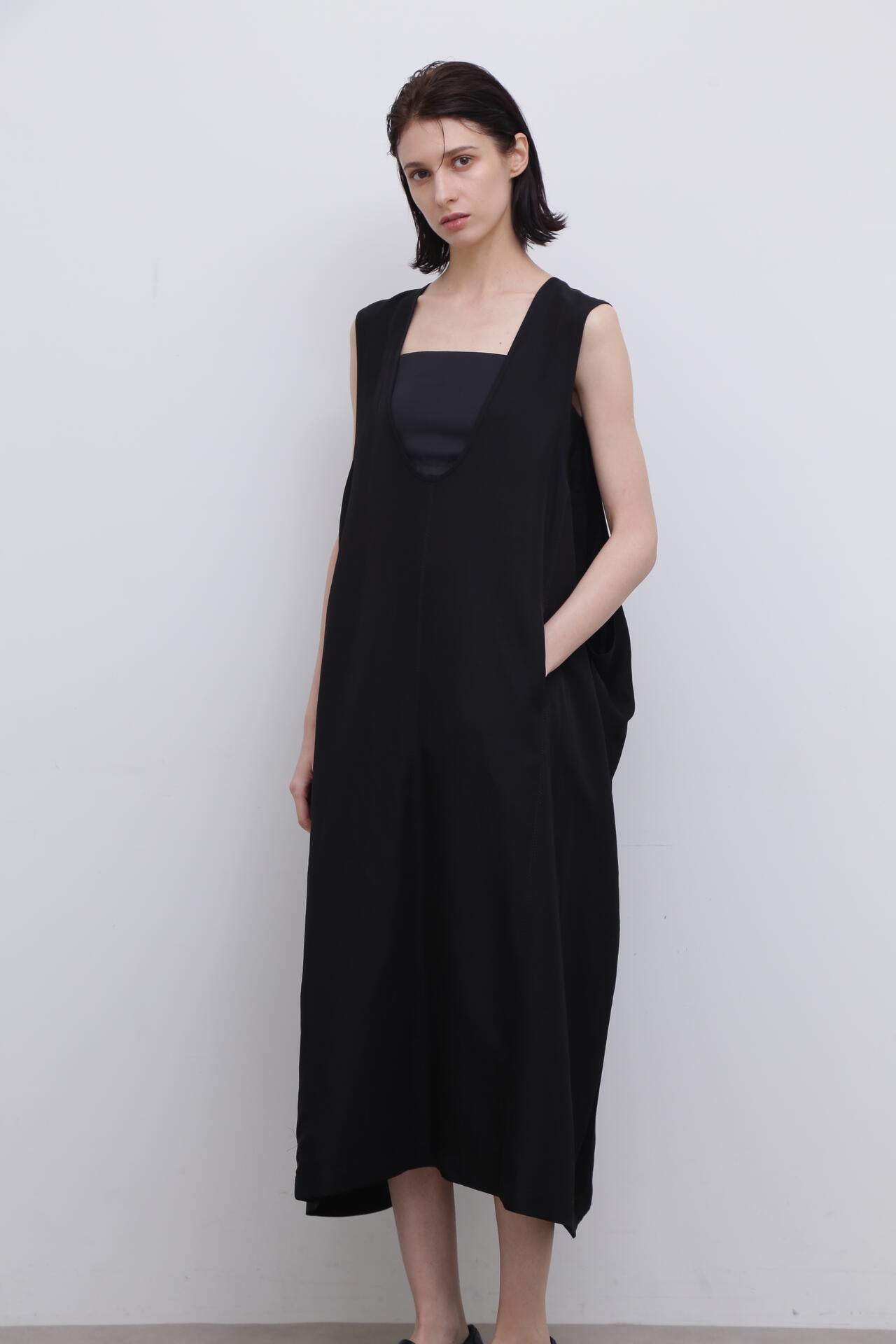 <UNiPH>トリアセリネンワンピース