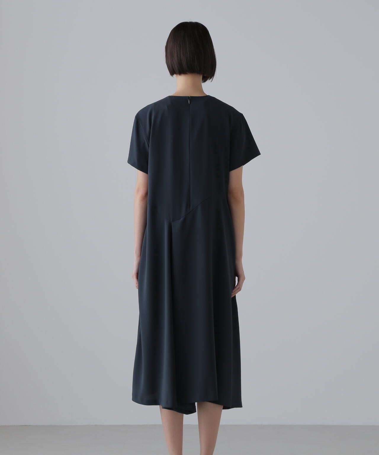 ドライタッチストレッチワンピース