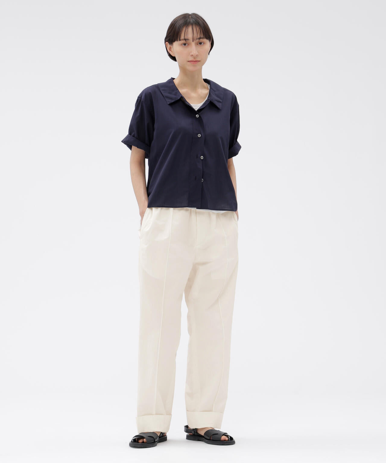 身長168cm B76 W58 H86 着用サイズ:II