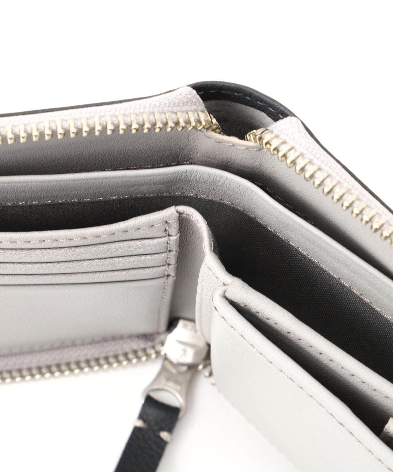 SHRINK LEATHER