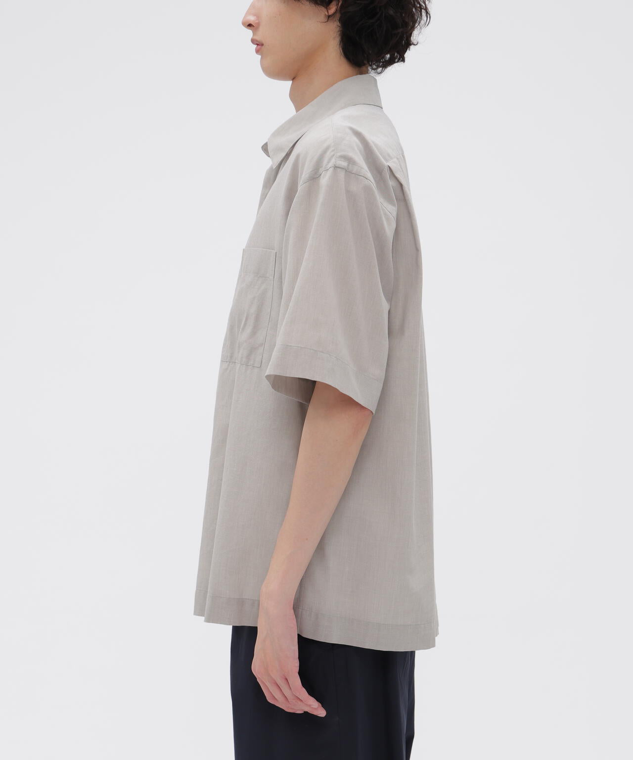 身長185cm B84 W66cm H91cm 着用サイズ:L