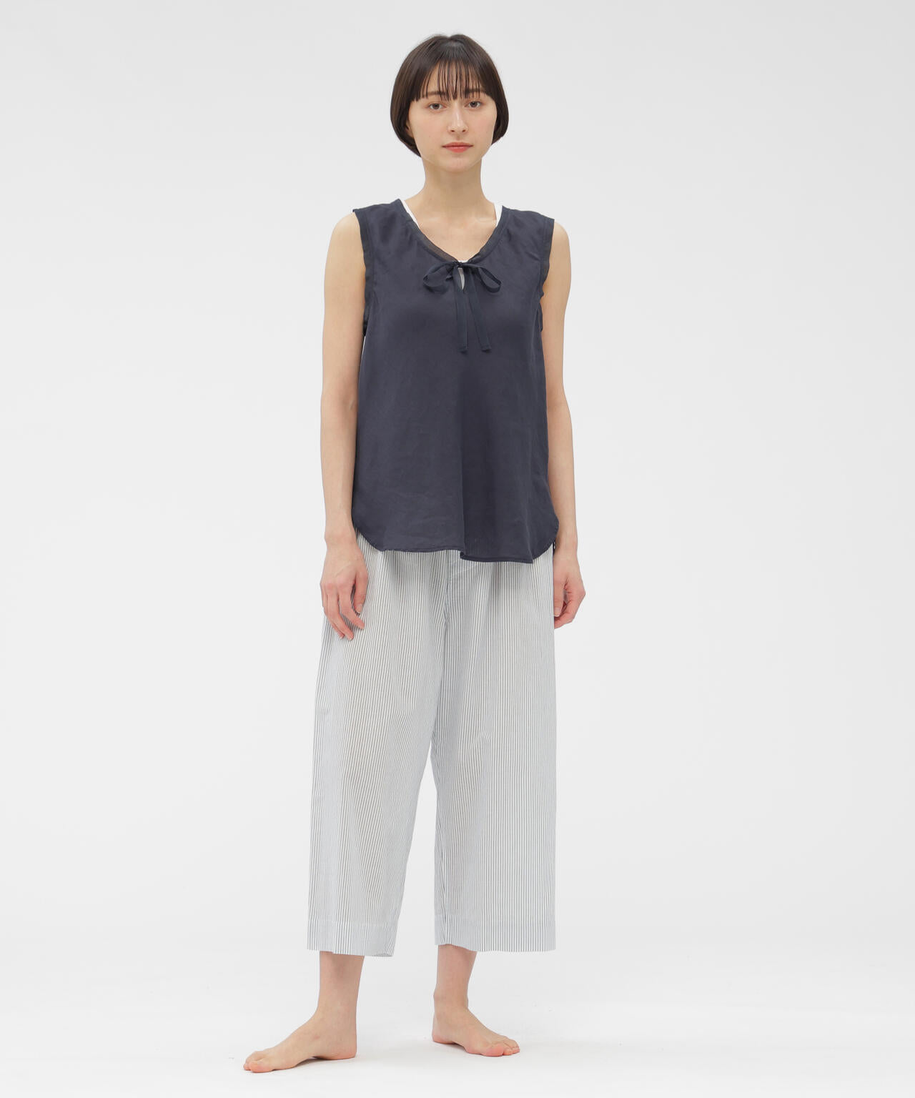 身長168cm B76 W58 H86 着用サイズ:F