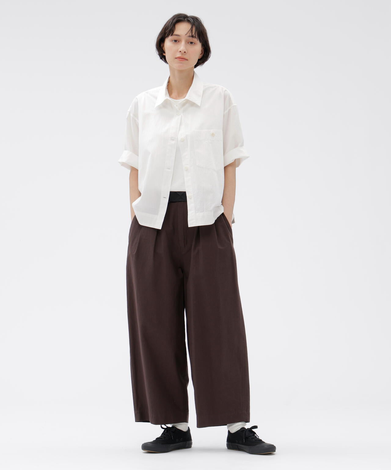 LIGHTWEIGHT COTTON NYLON TWILL TROUSERS