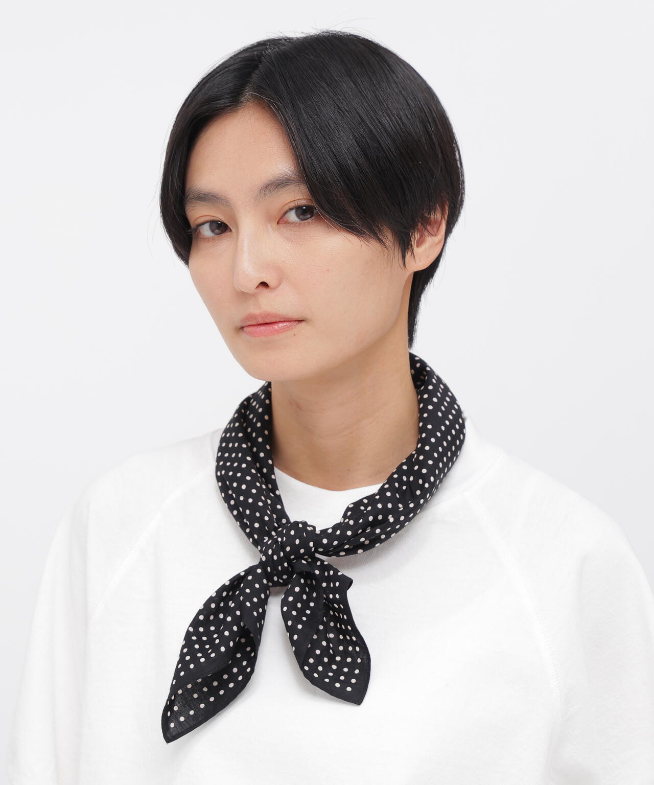 VINTAGE SPOTS SCARF