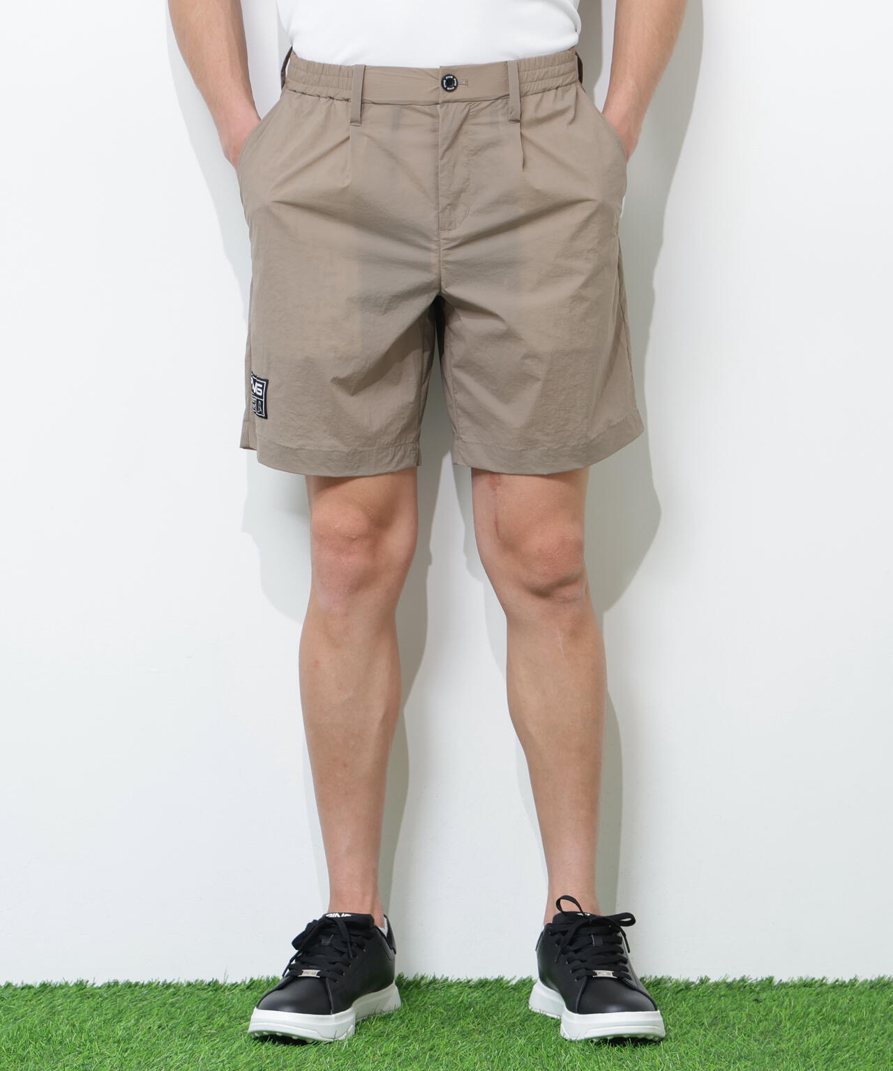 【PING APPAREL】ドライタッチナイロンストレッチタフタショートパンツ <GOLD> (MENS)
