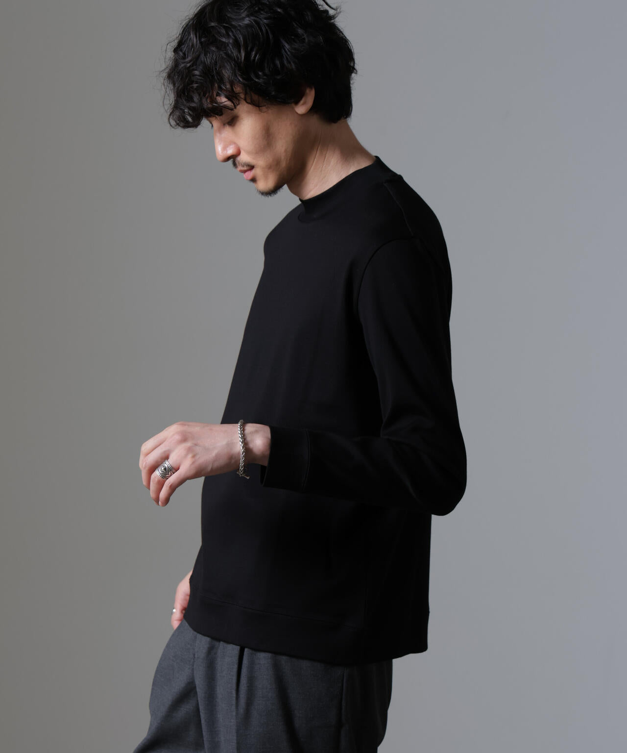 「FORMAL JERSEY」モックネックカットソー長袖