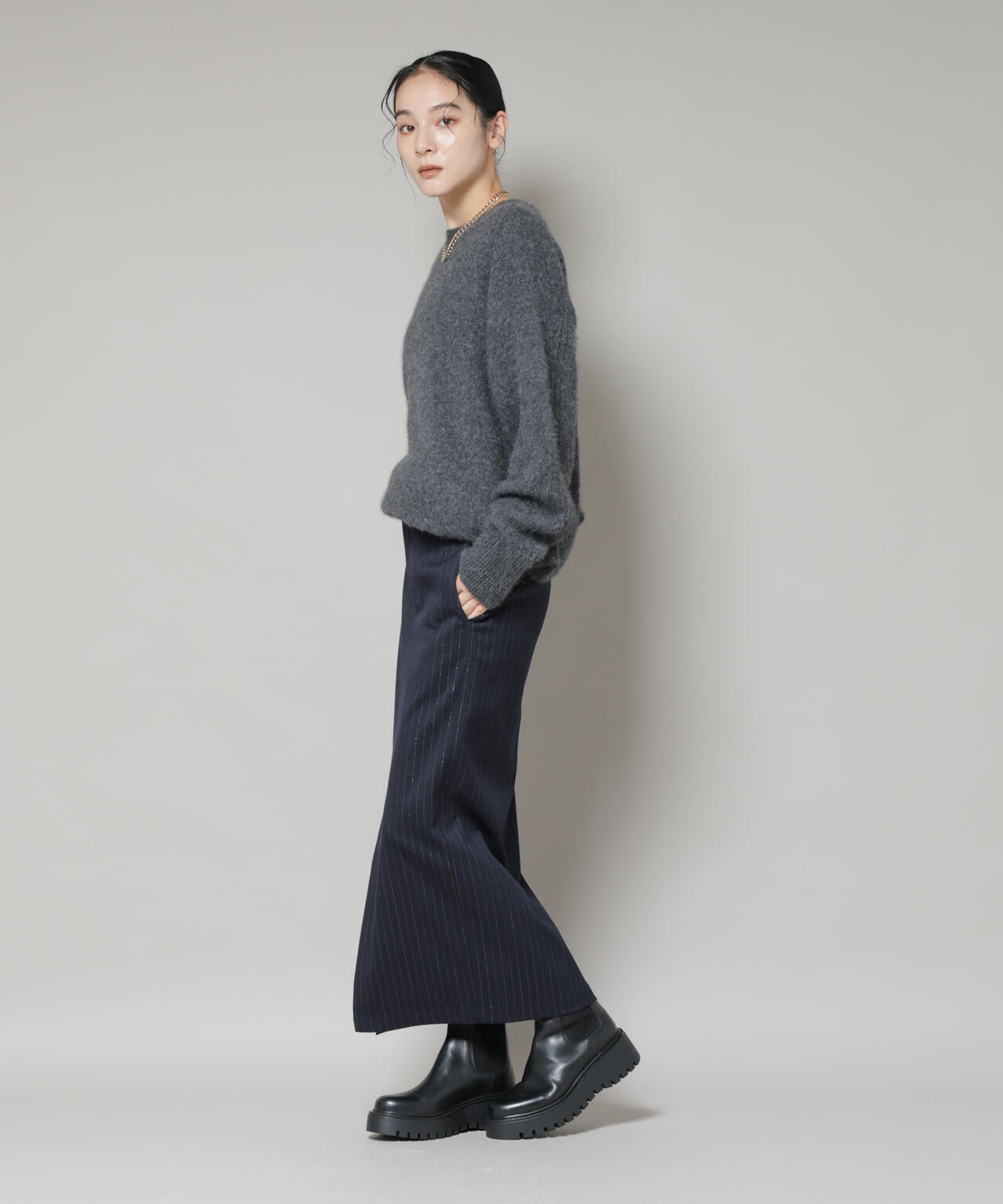 ラメストライプスーチングIラインスカート