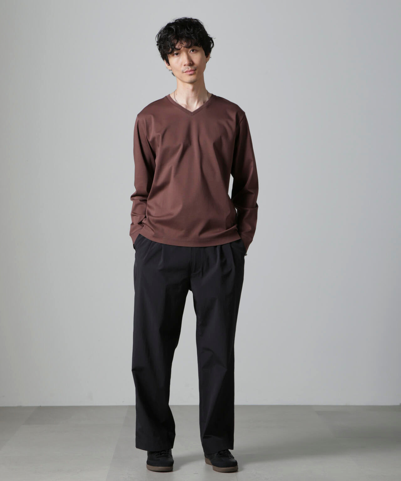 アンチスメルVネックTシャツ 長袖