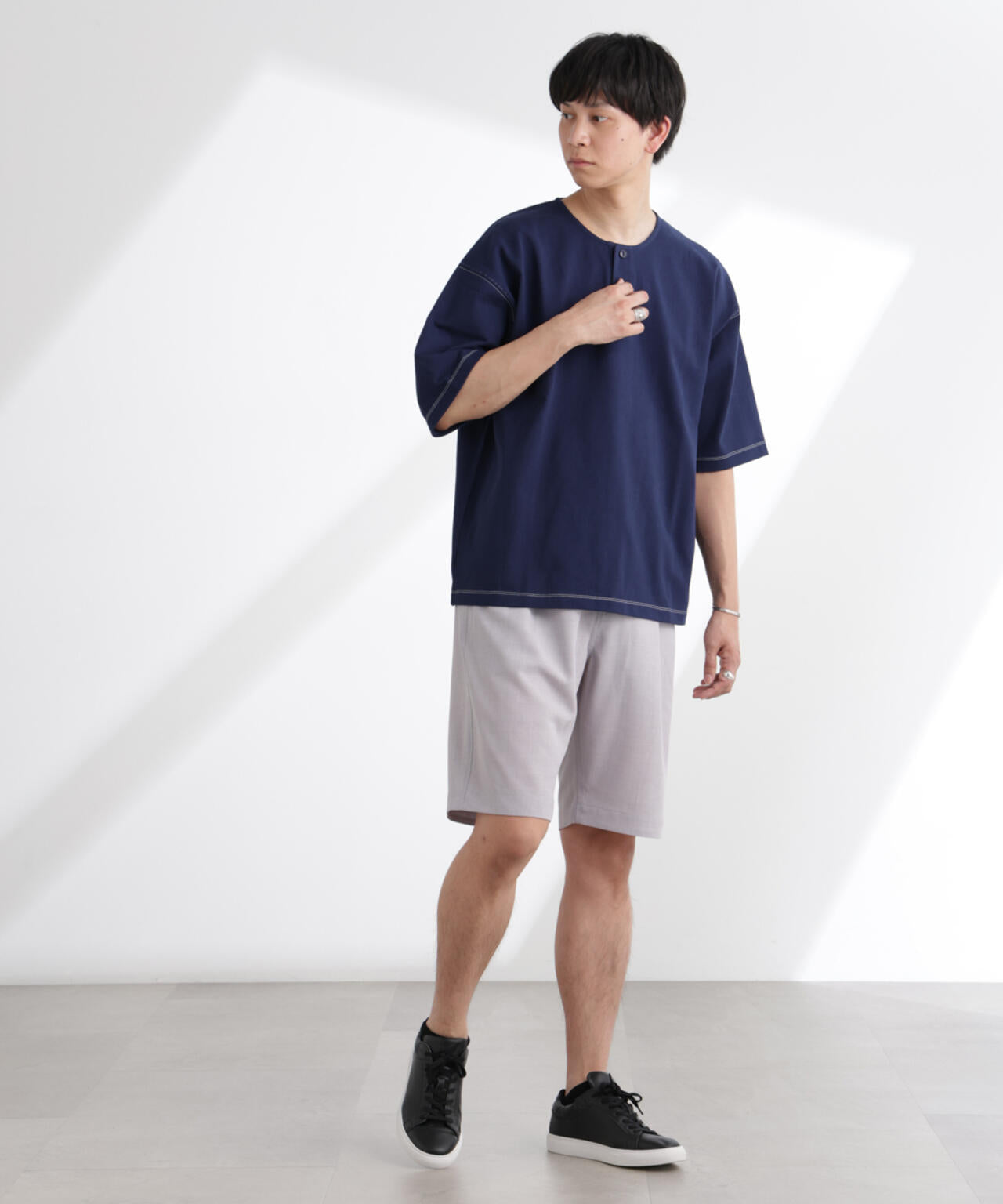 ヘビーオンスワイドヘンリーネックTシャツ 半袖
