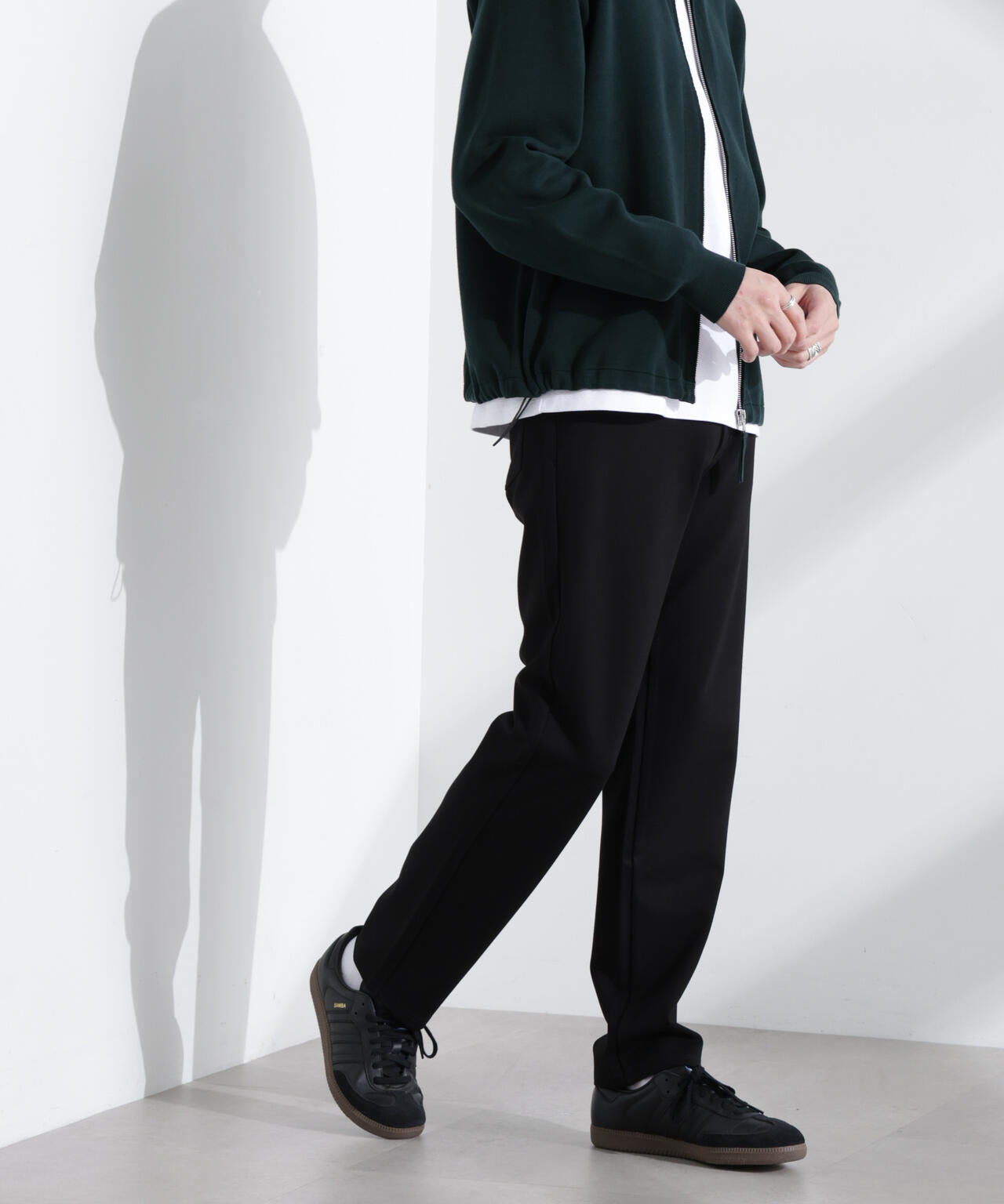 5P テーパードパンツ