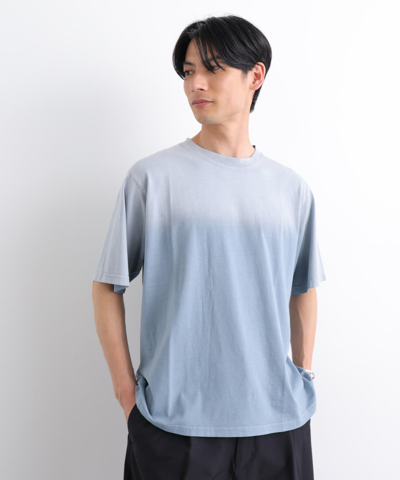 180cm B:88 W:75 H:92 着用サイズ:L