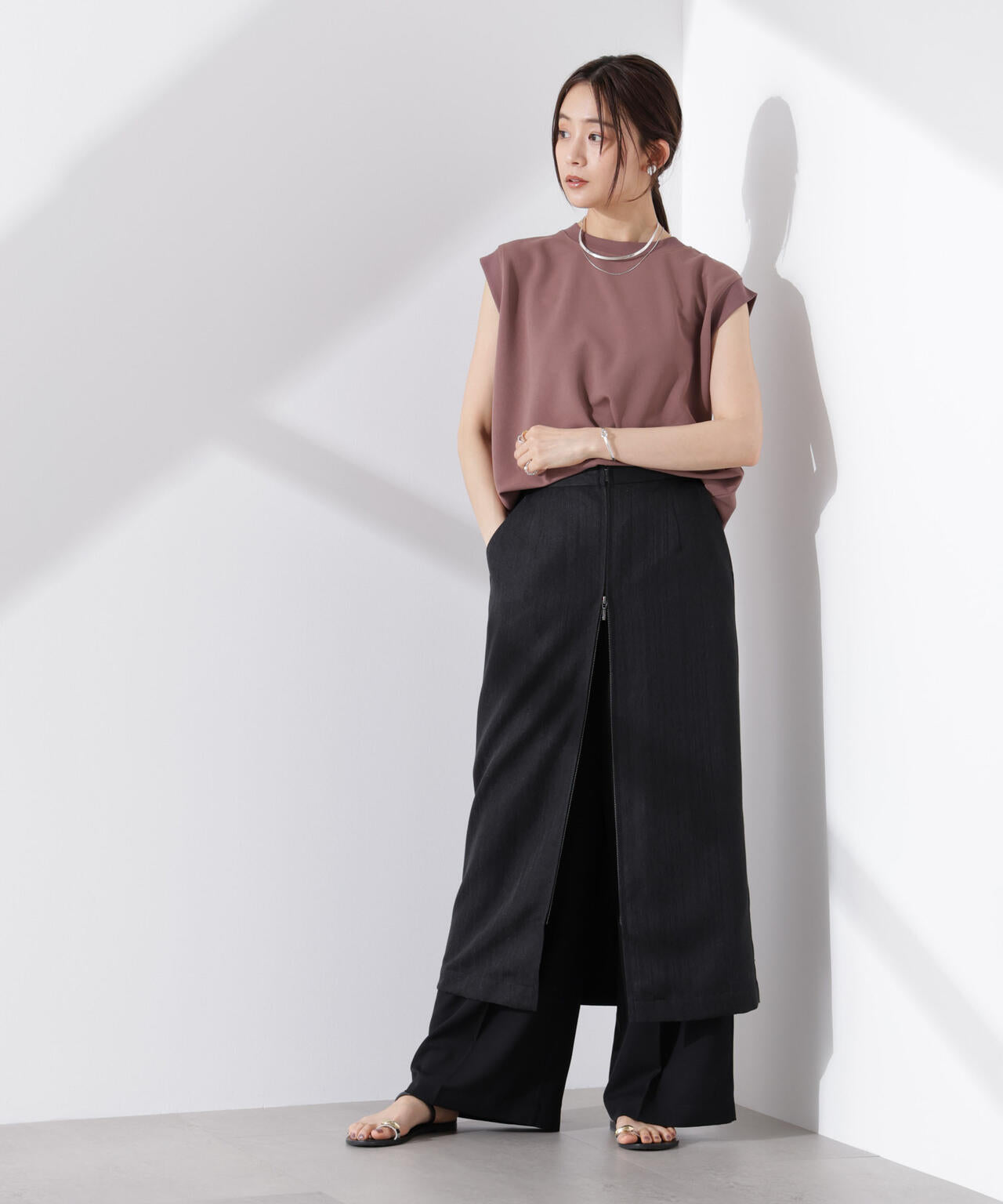 カットジョーゼットノースリーブTシャツ