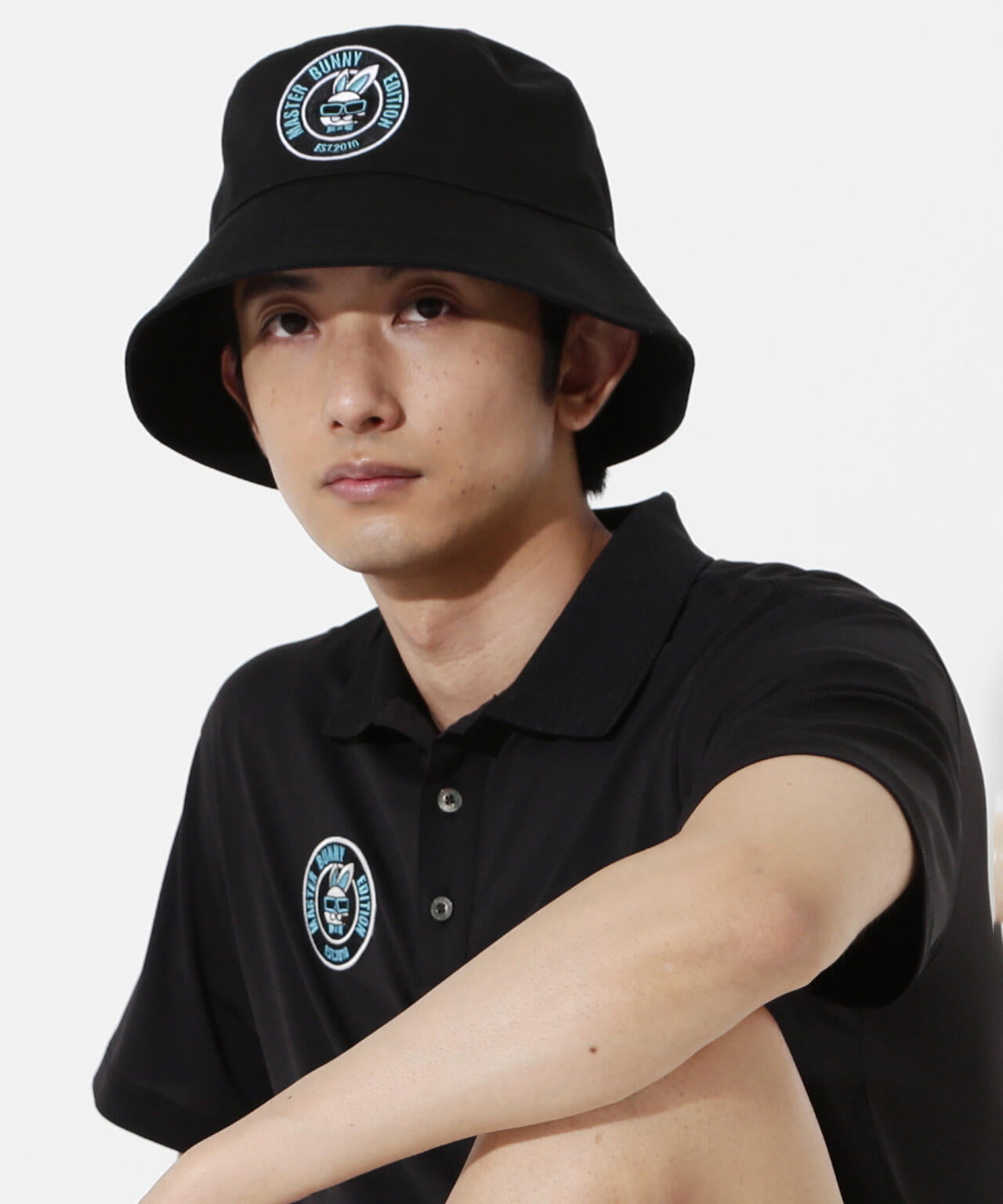 H:182cm/C:93/W:77/H:91