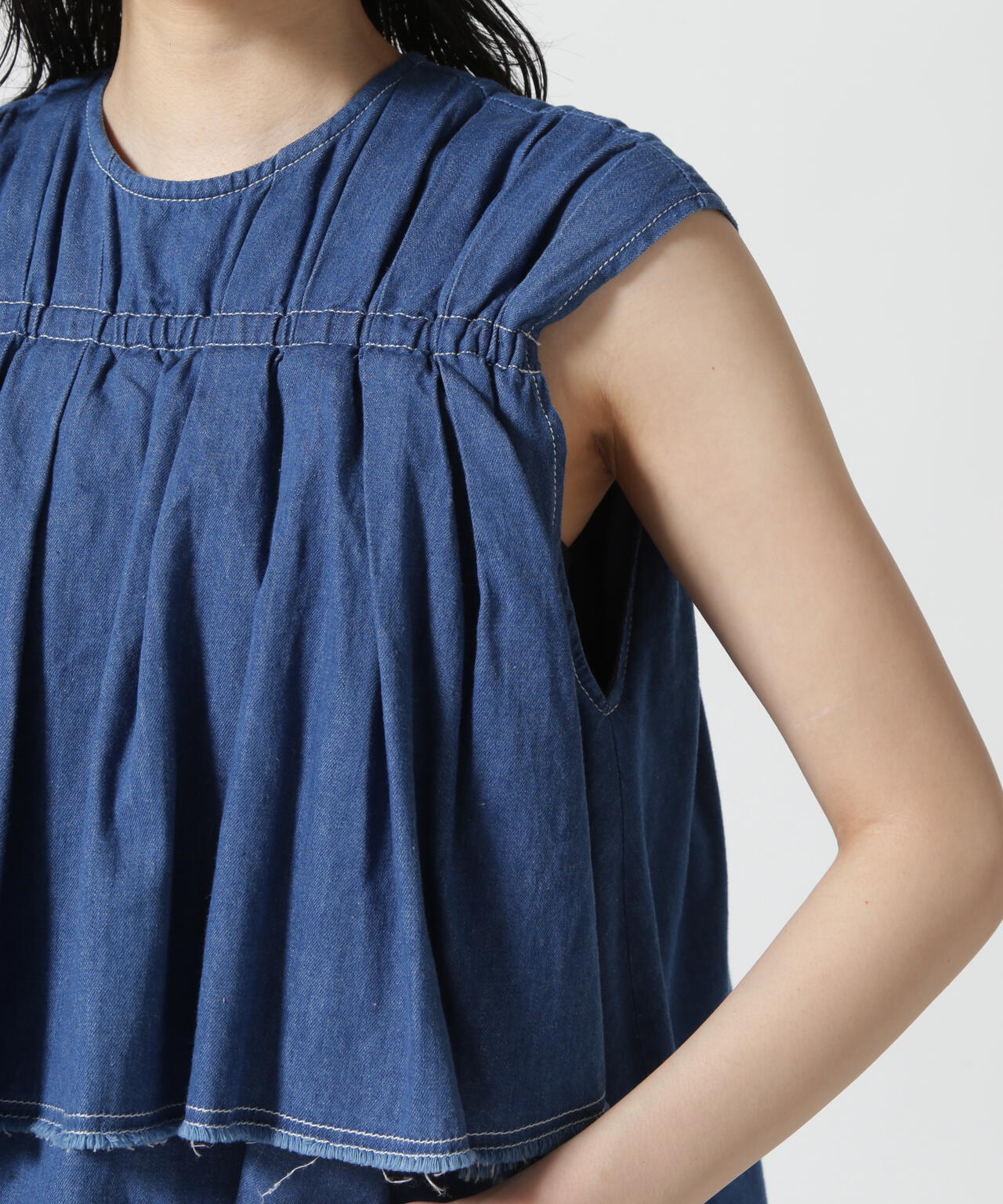 RHODOLIRION/ロドリリオン FRILL TOPS DENIM
