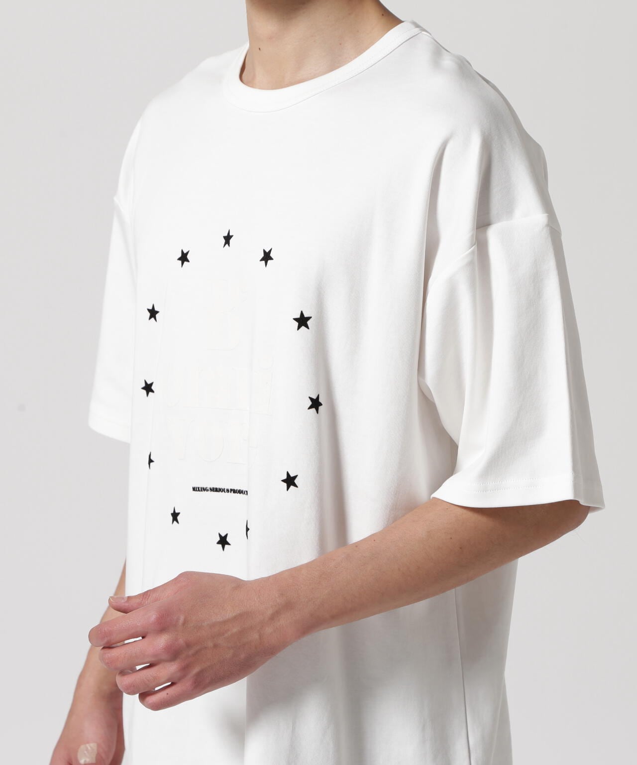 B omnivore/ビーオムニボー STAR S/S Tee