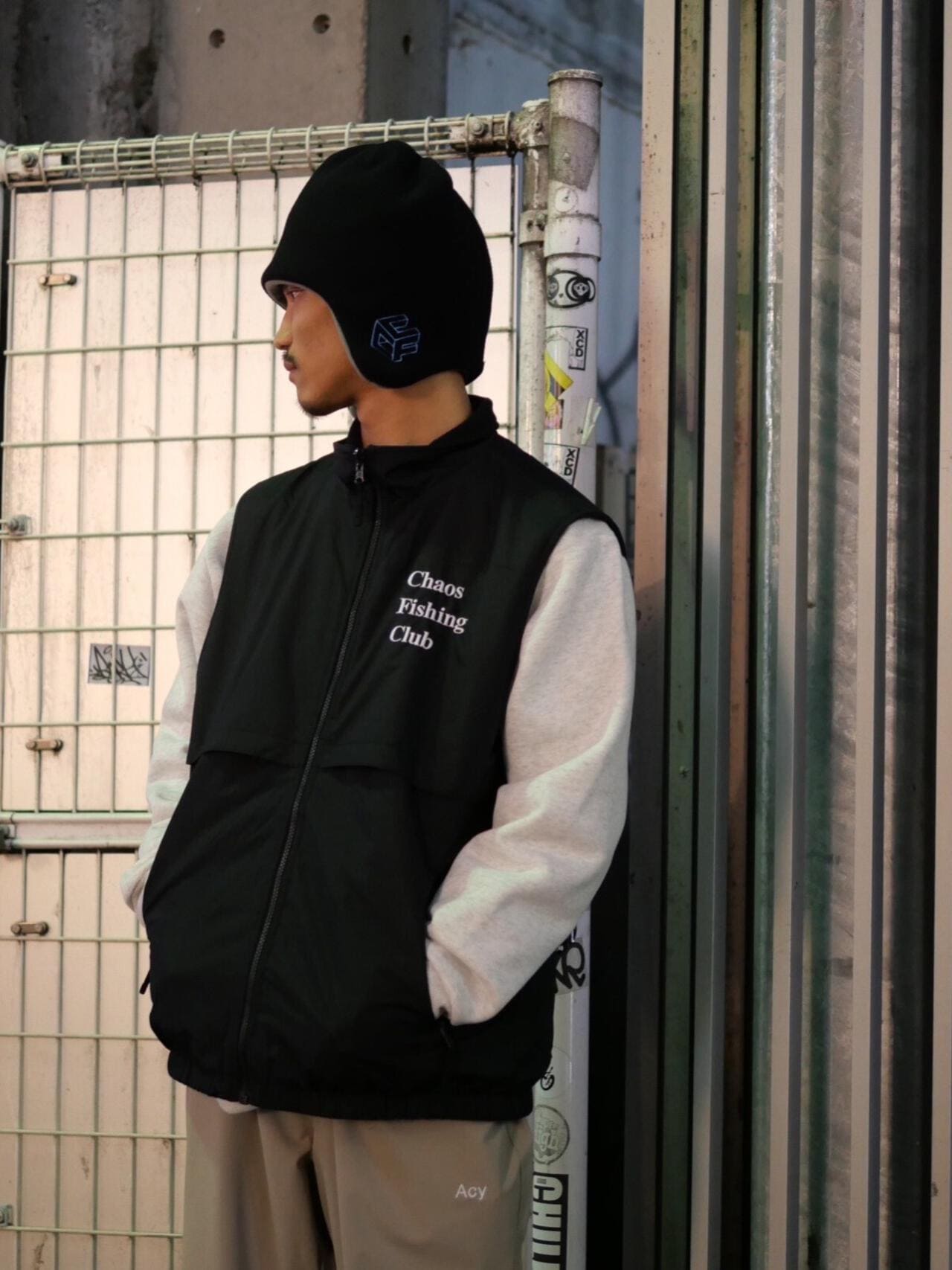 Chaos Fishing Club×BEAVER EXCLUSIVE REVERSIBLE VEST