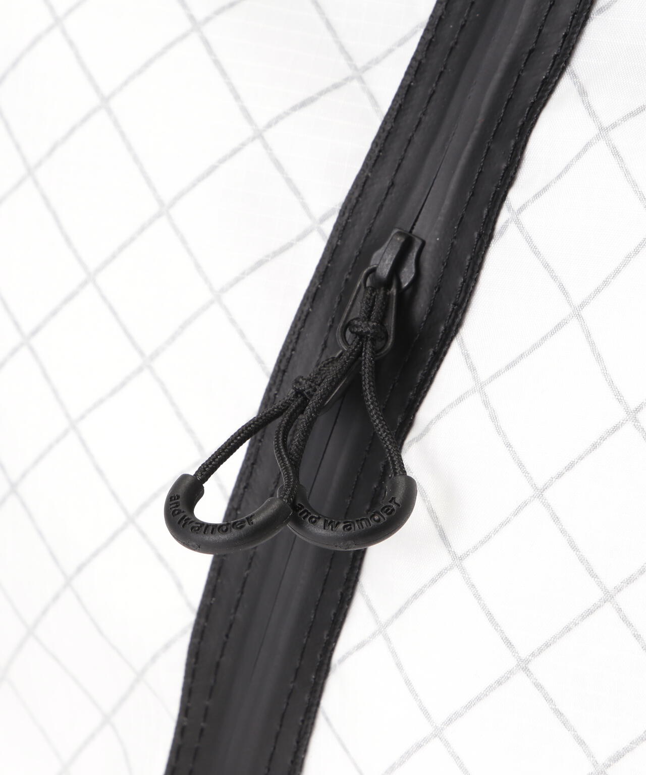 and wander/アンドワンダー ECOPAK 18L backpack