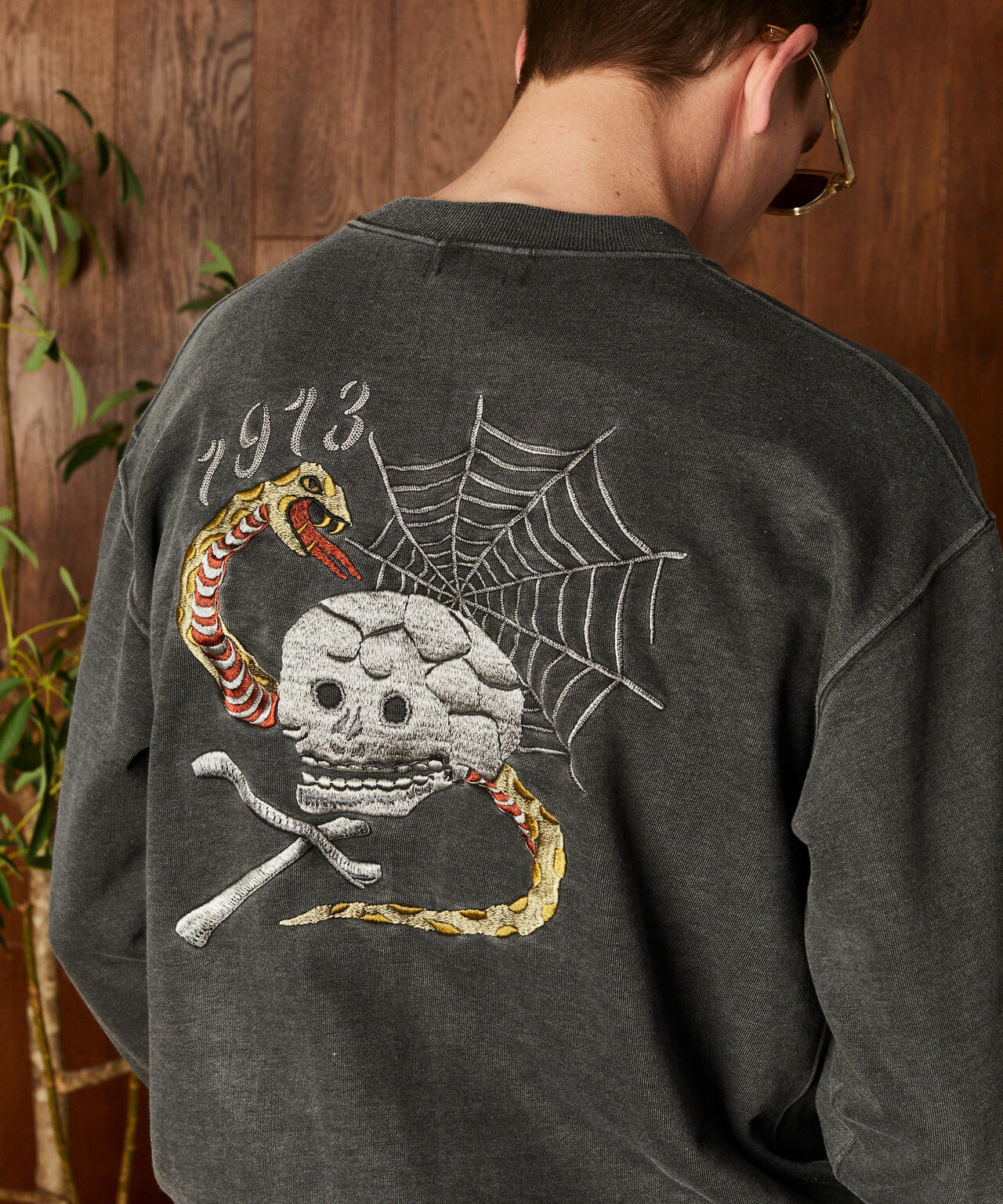 PIGMENT SKULL AND SNAKE CREW SWEAT/ピグメントスカル アンド スネーククルースウェット