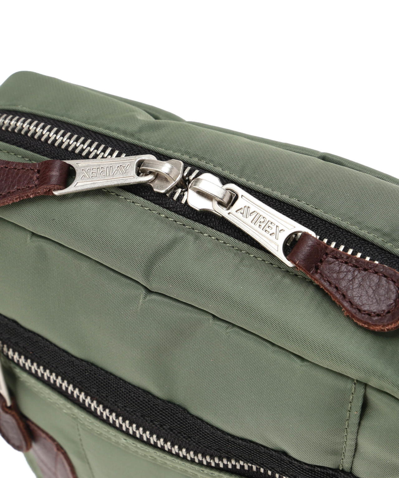 FLIGHT NYLON ”VERTICAL SHOULDER BAG”