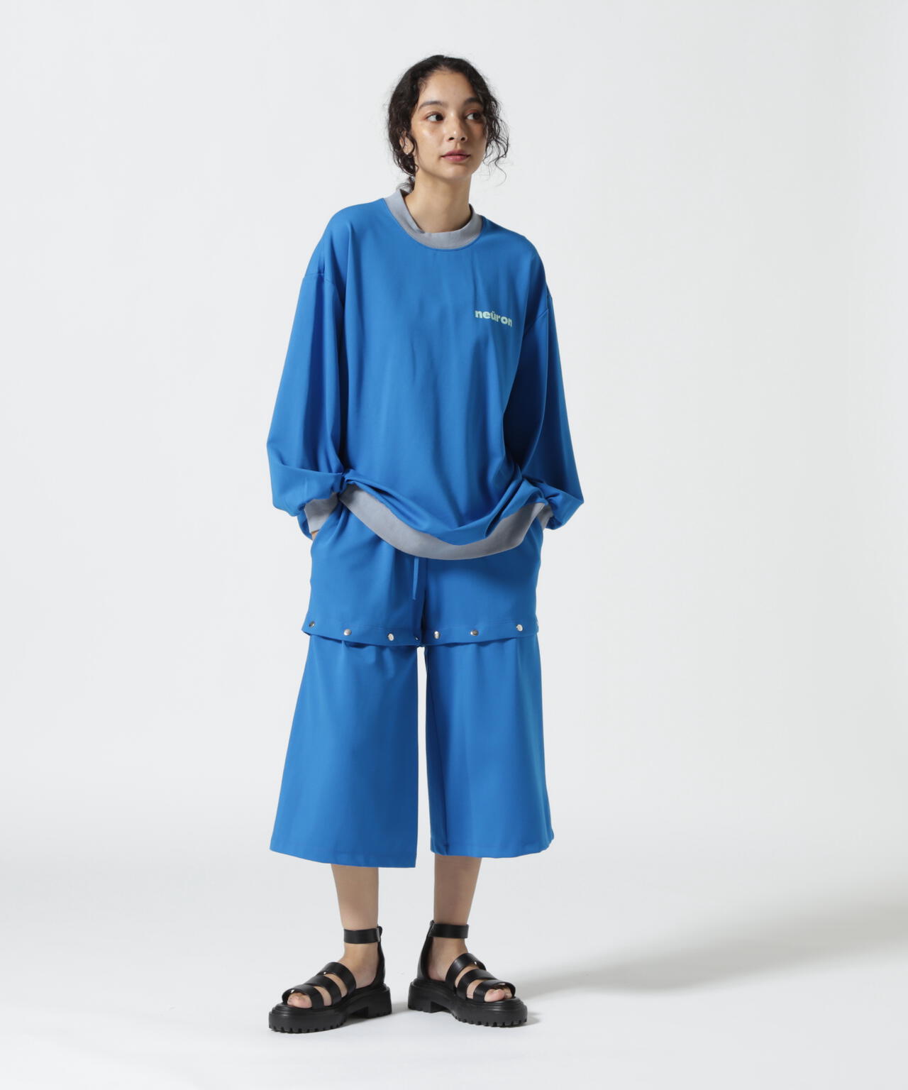 neuron/にゅうろん/ロゴロングTシャツ