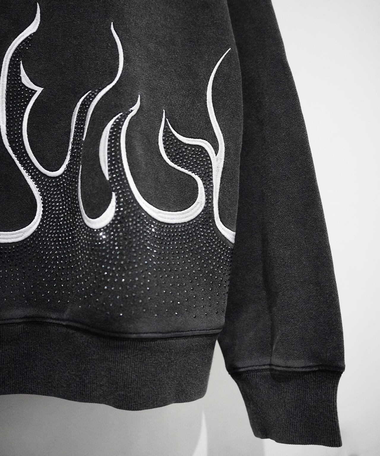 SUPPLIER【LHP WEB限定】FIRE PATTERN RHINESTONE ZIP