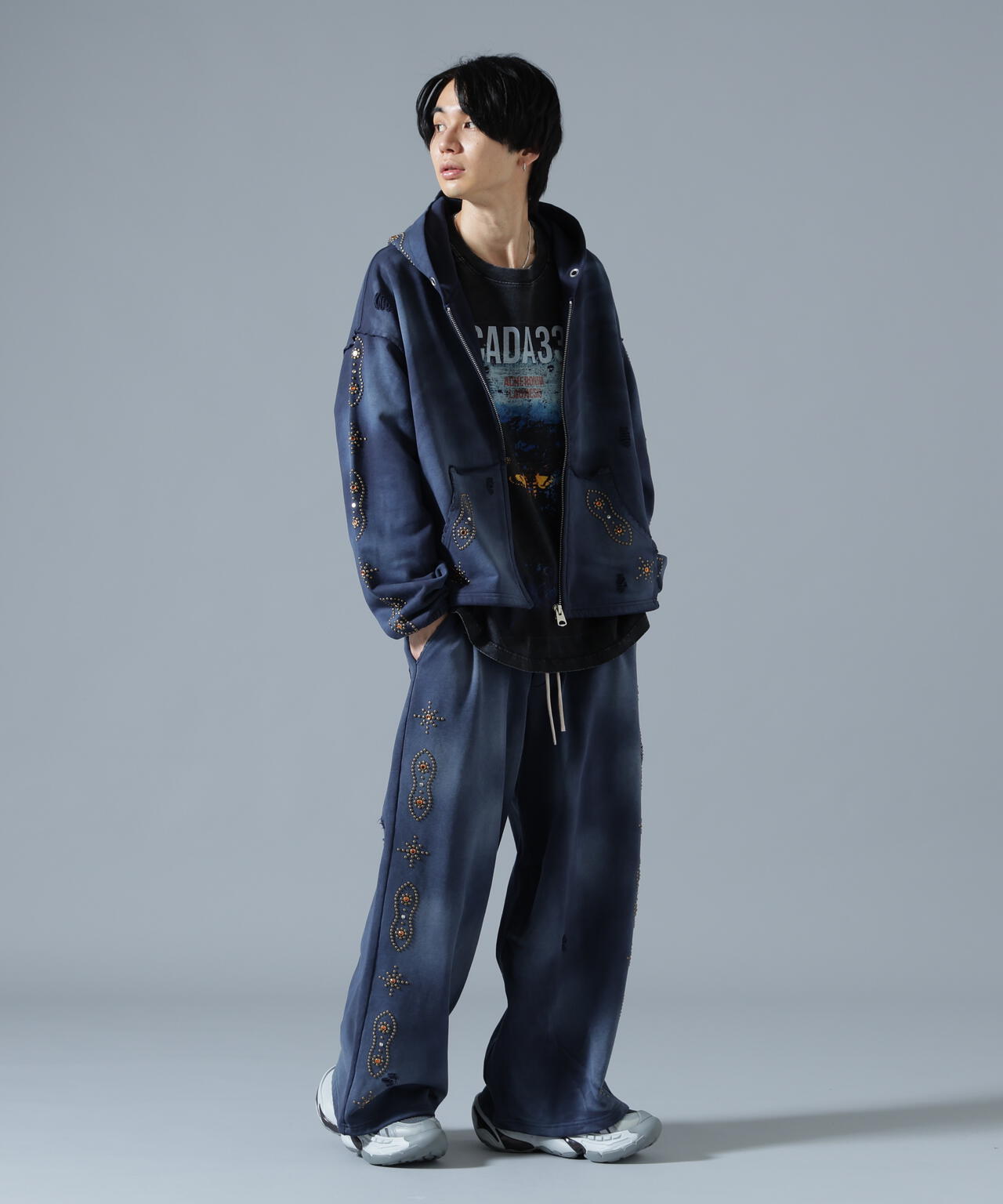 DankeSchon/ダンケシェーン/STUDS SWEAT BAGGY PANTS