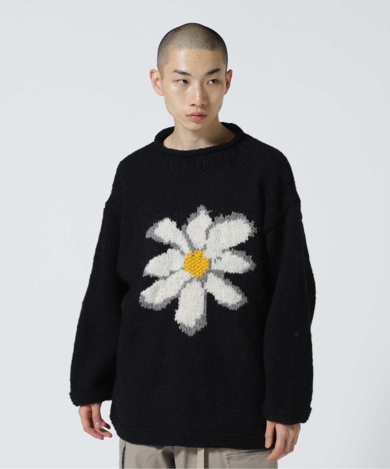 MacMahon Knitting Mills/マクマホンニッティングミルズ Roll Neck Knit-Flower
